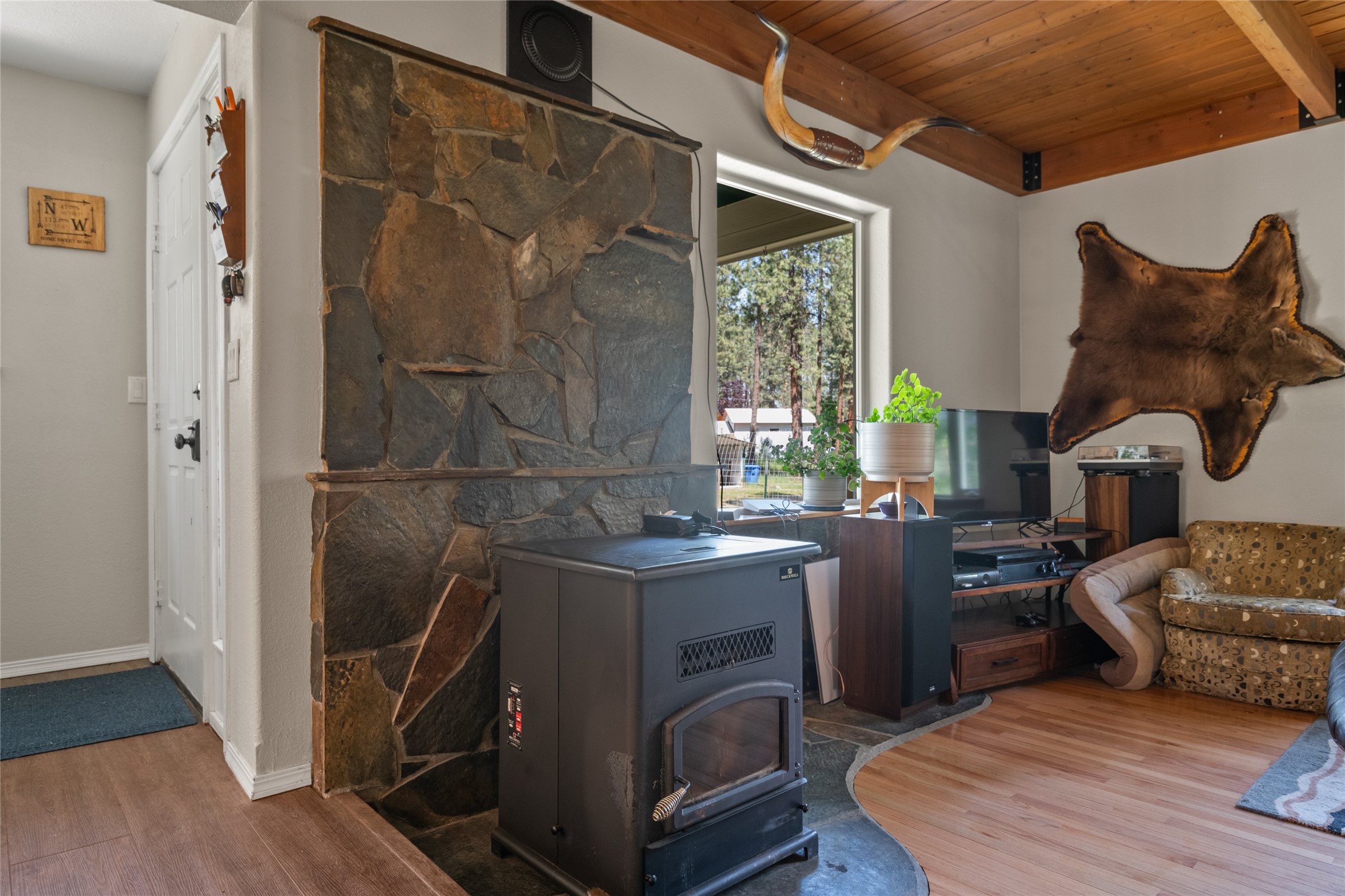 41255 Pine Tree Lane Property Photo 20