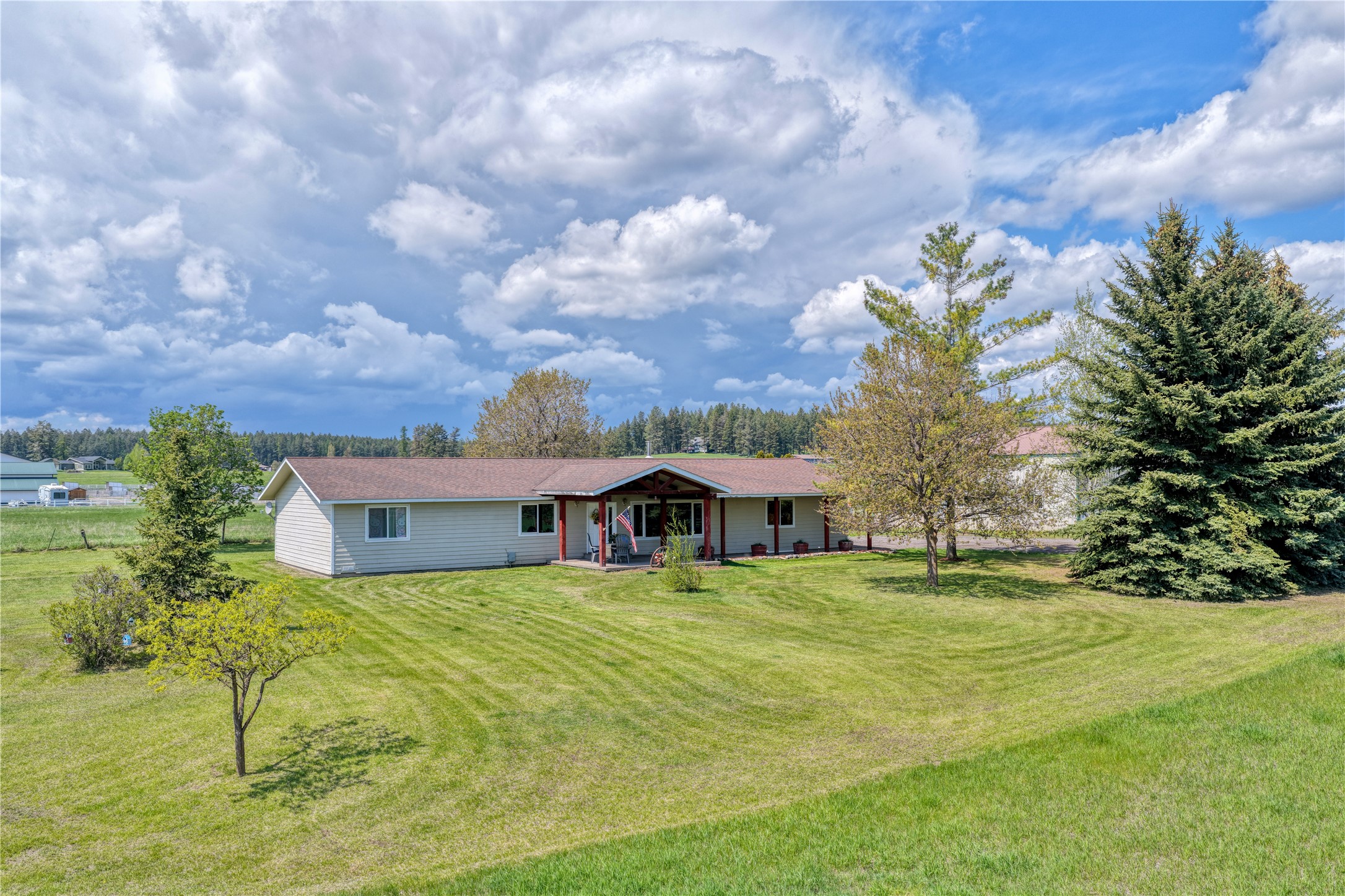 3340 Whitefish Stage Property Photo 2