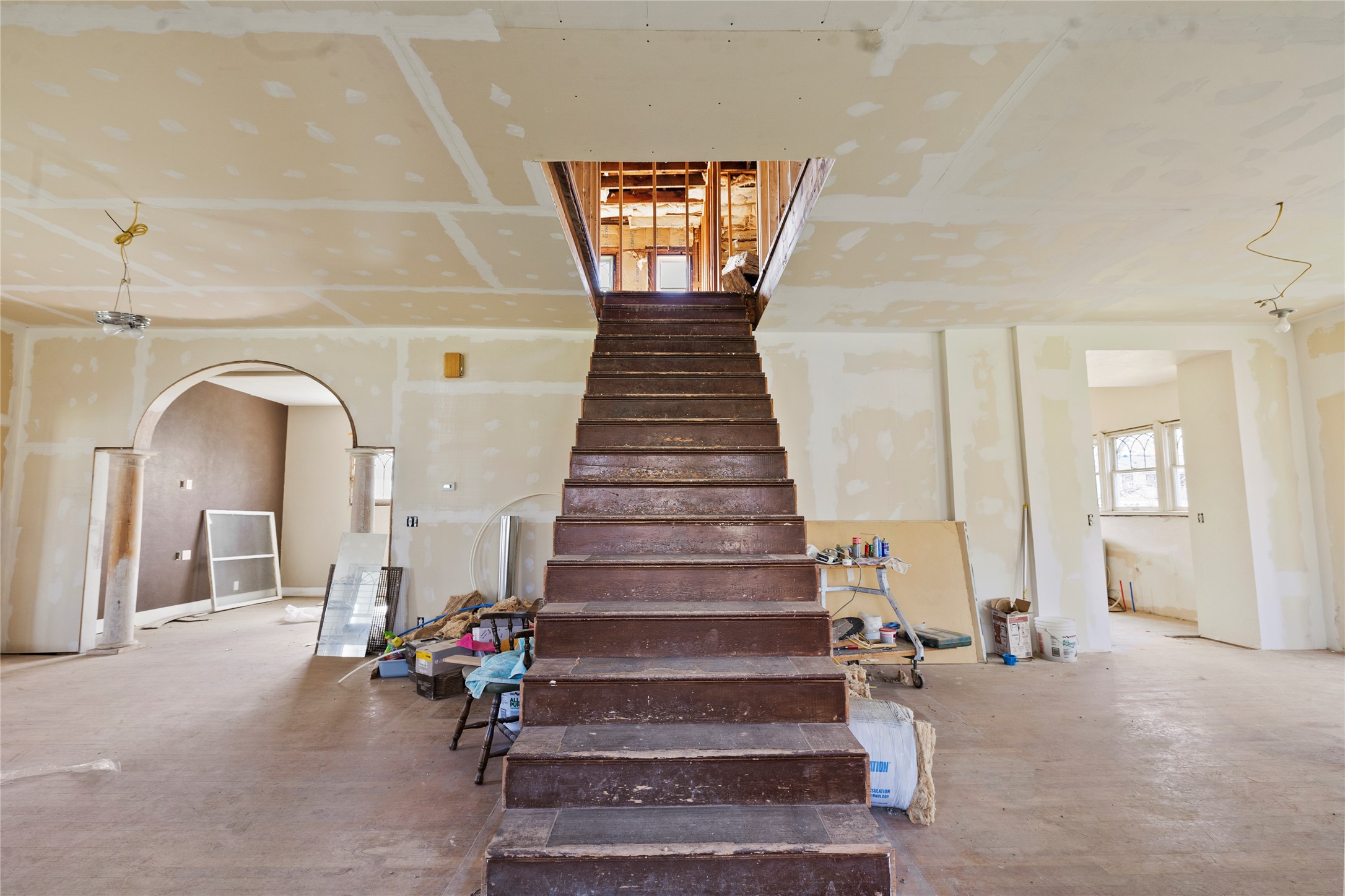 606 3rd Avenue Property Photo 4
