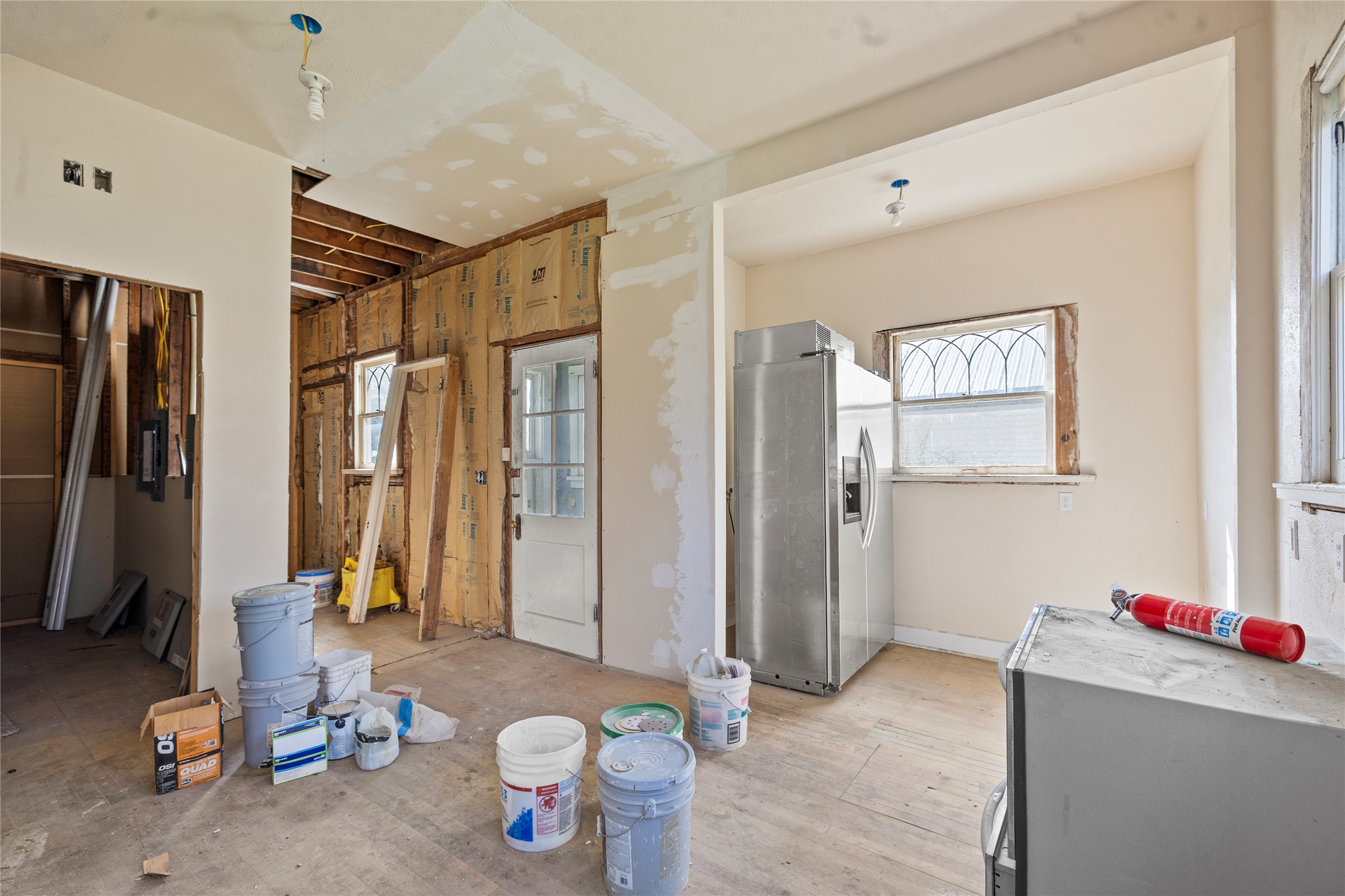 606 3rd Avenue Property Photo 7