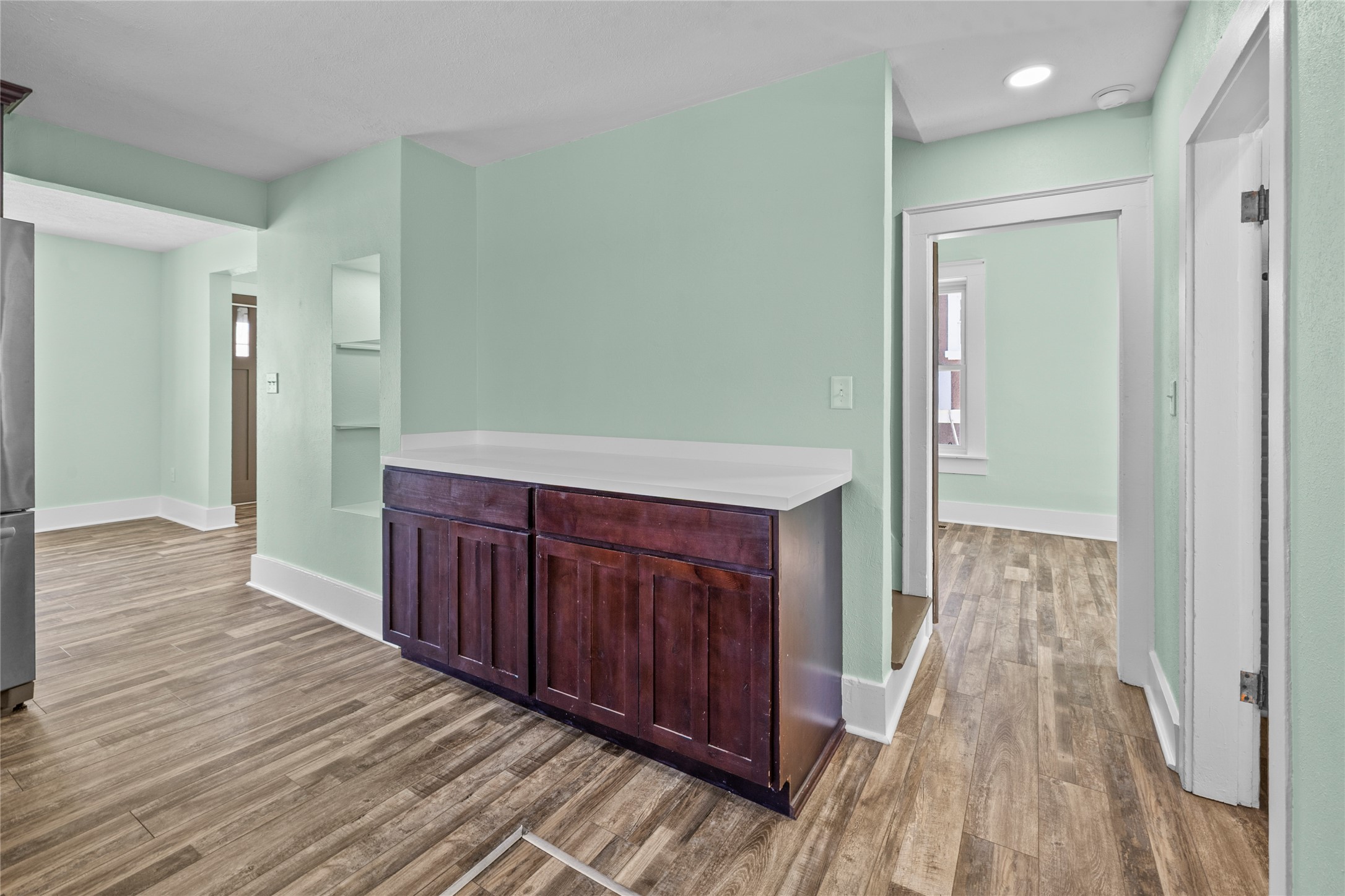 606 3rd Avenue Property Photo 40