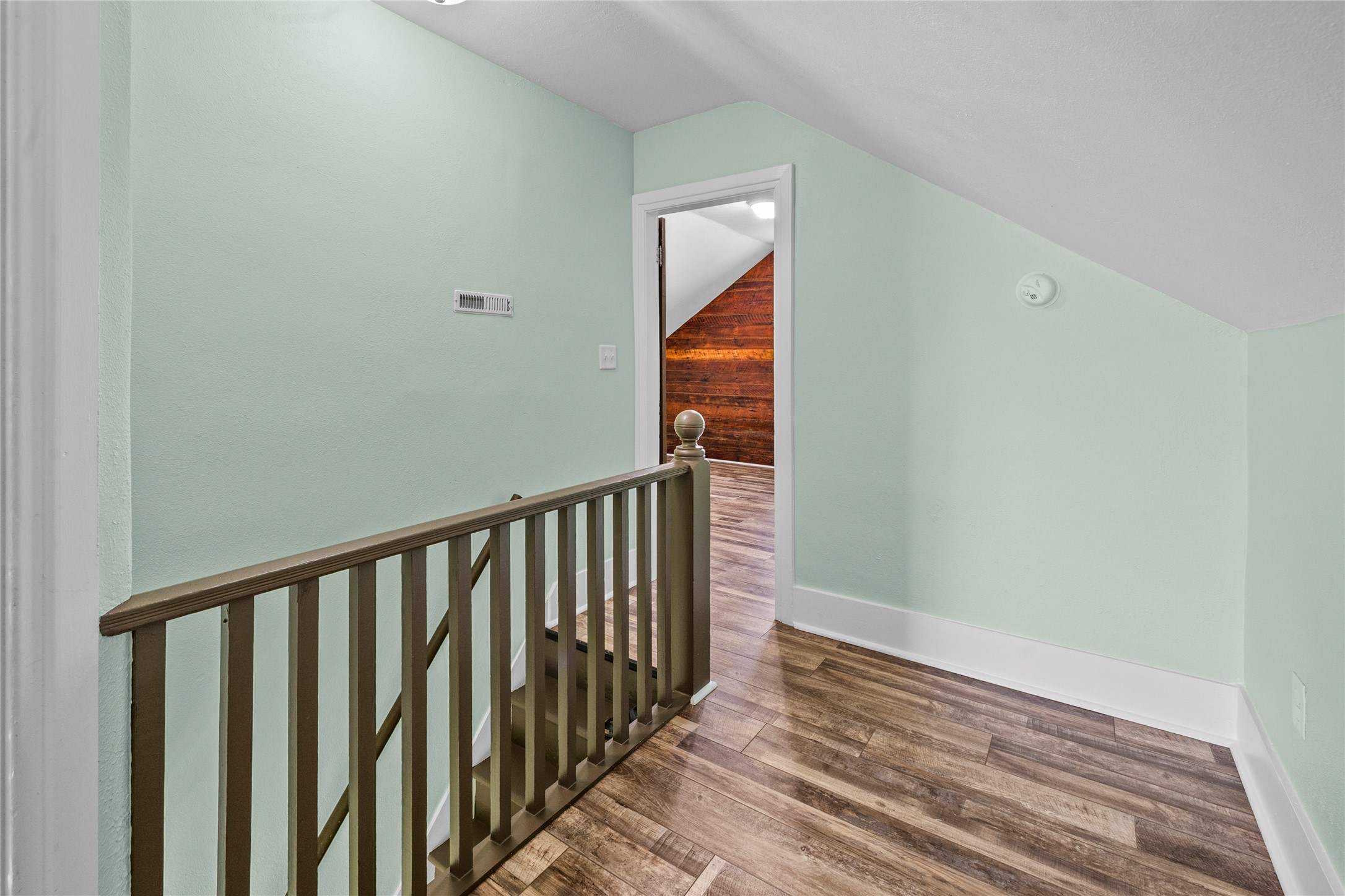 606 3rd Avenue Property Photo 48