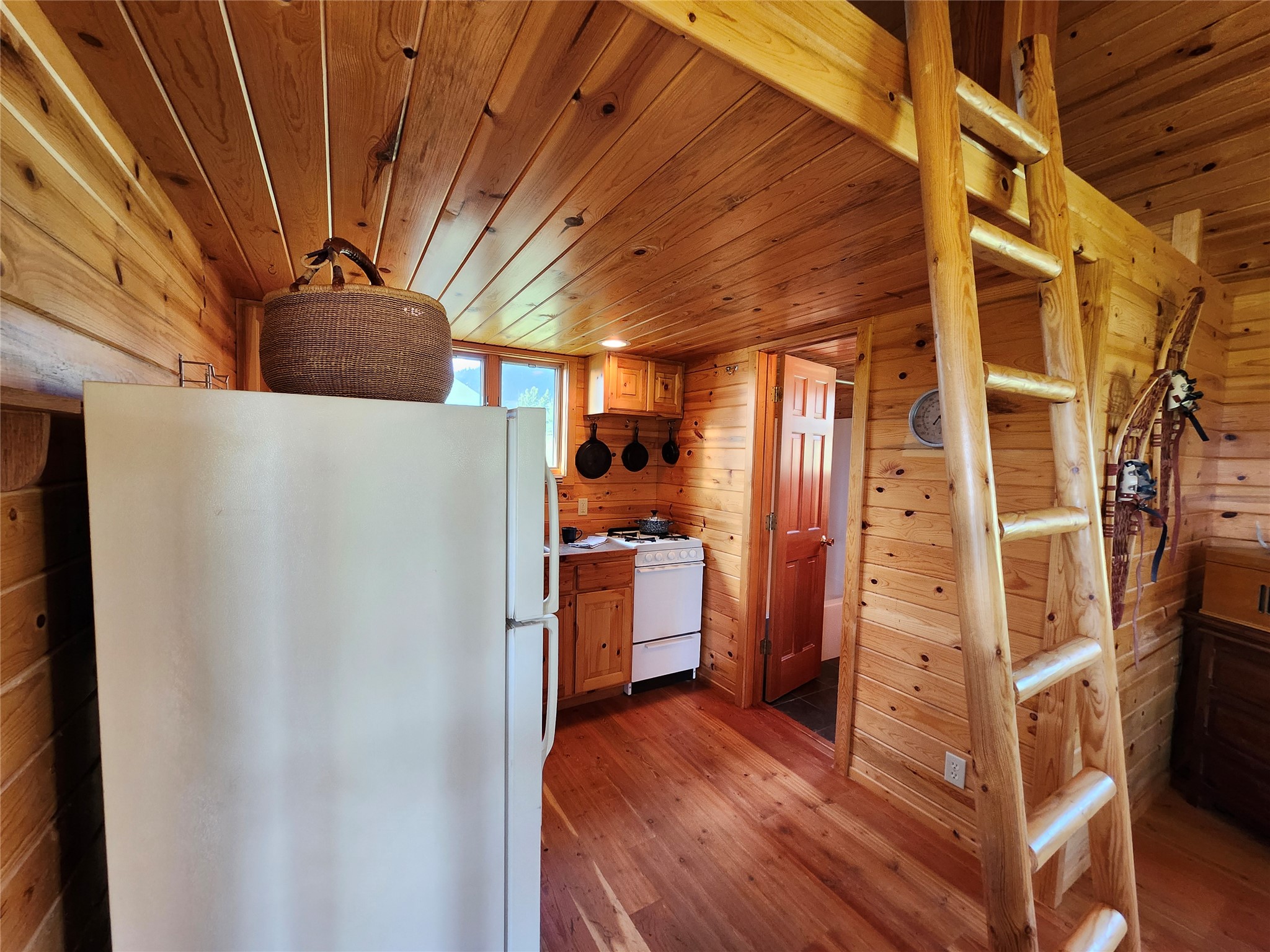 23 Aaron Court Property Photo 7
