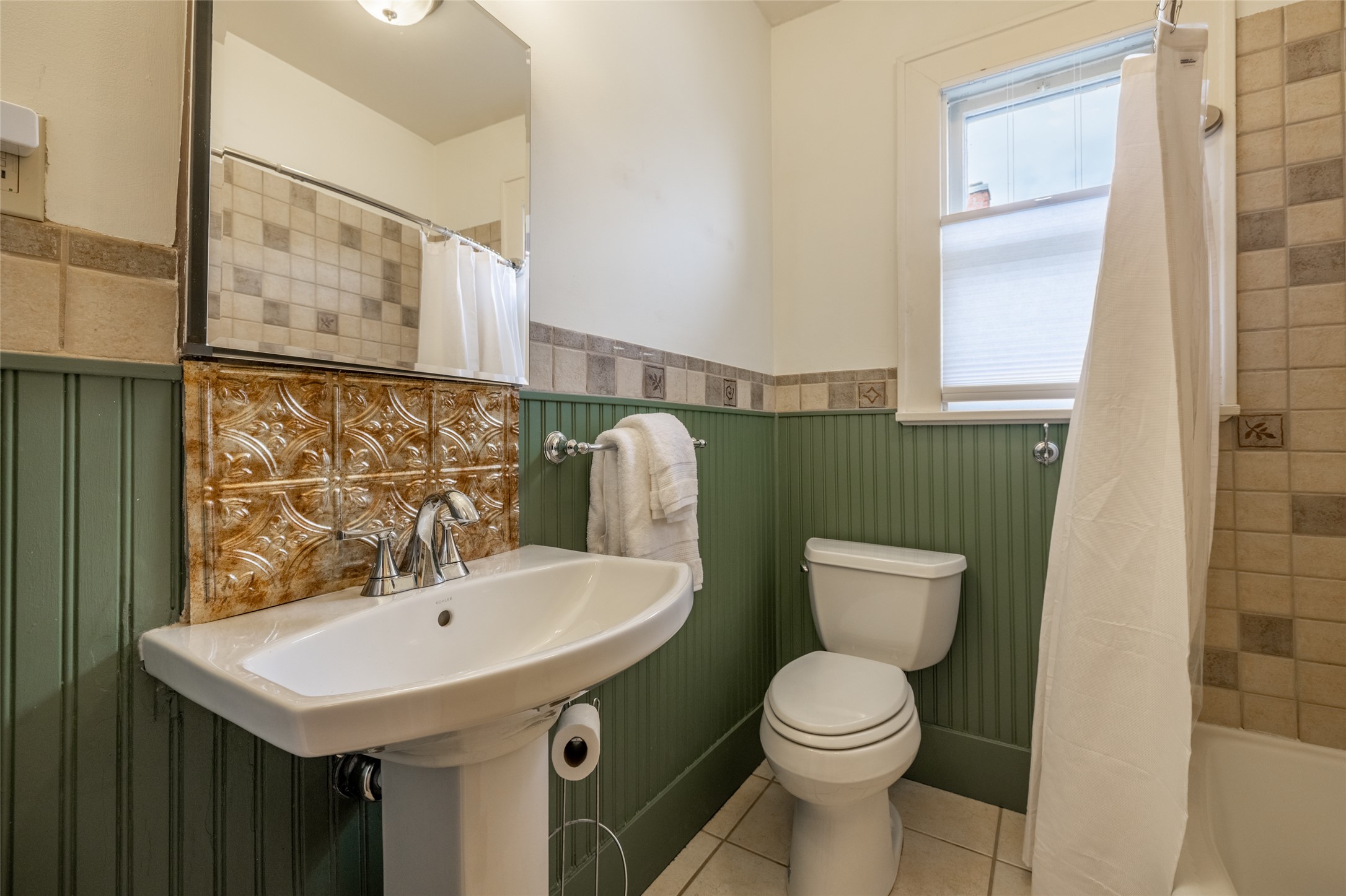828 N Rodney Street Property Photo 21