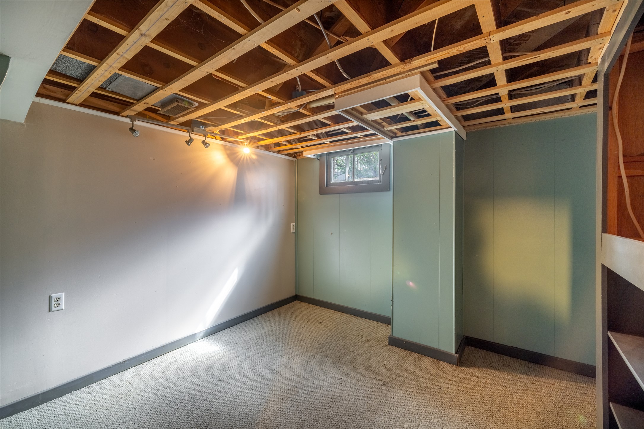 828 N Rodney Street Property Photo 56