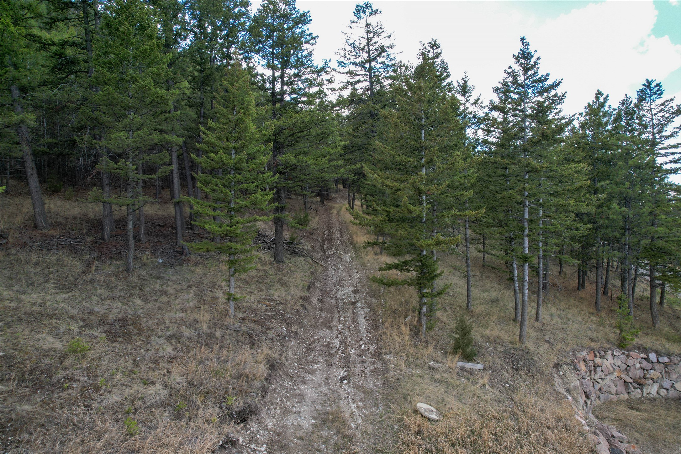 291 S Hills Road Property Photo 8