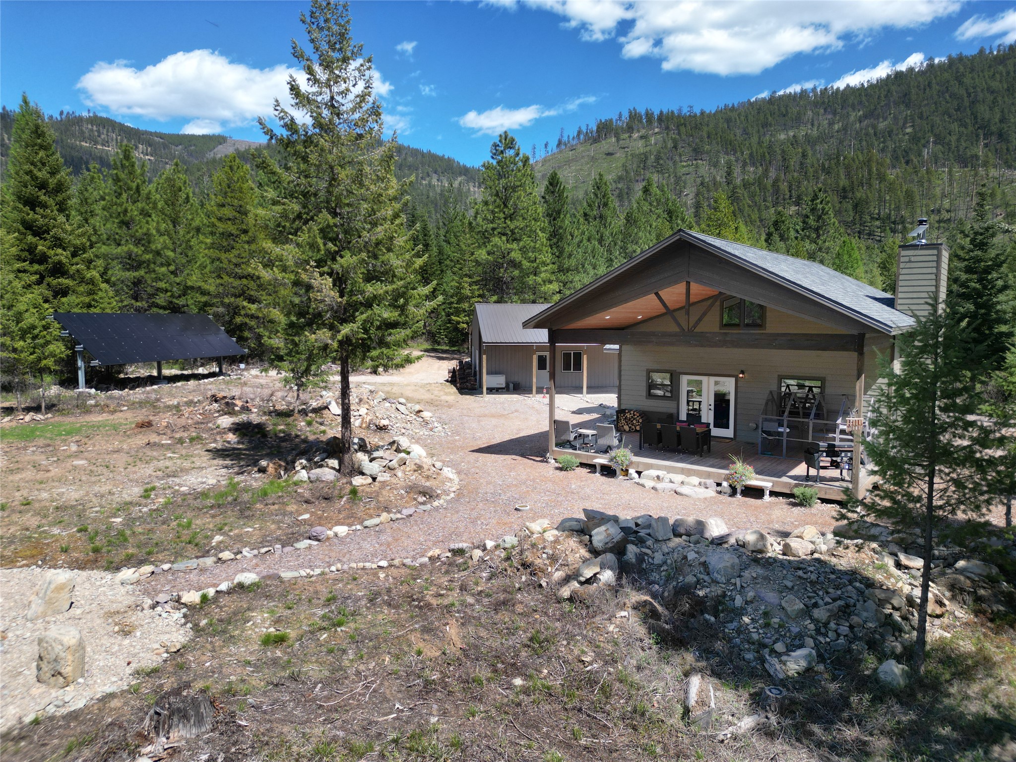 4193 Quartz Creek Road Property Photo 3