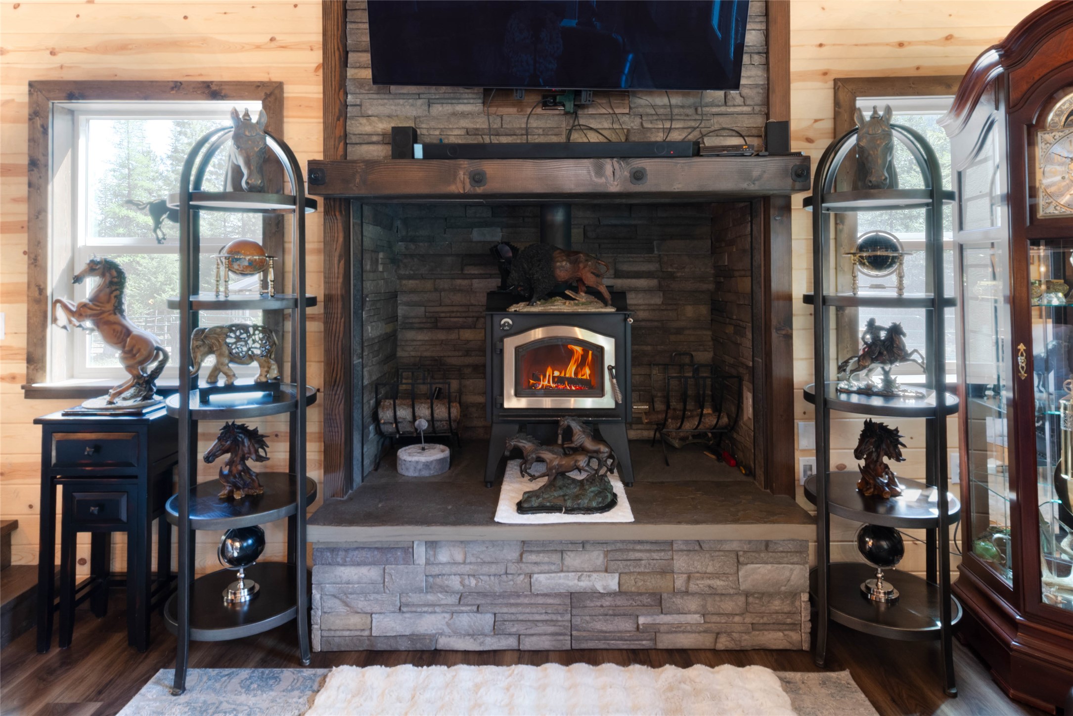 4193 Quartz Creek Road Property Photo 11