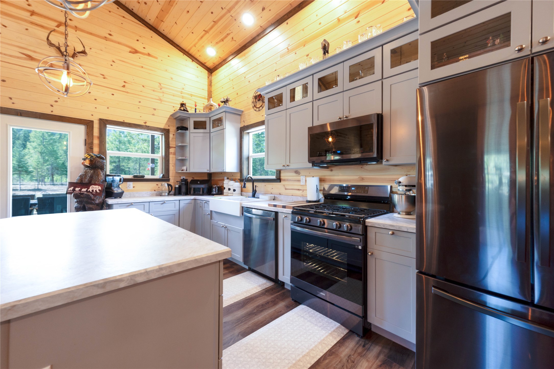 4193 Quartz Creek Road Property Photo 16