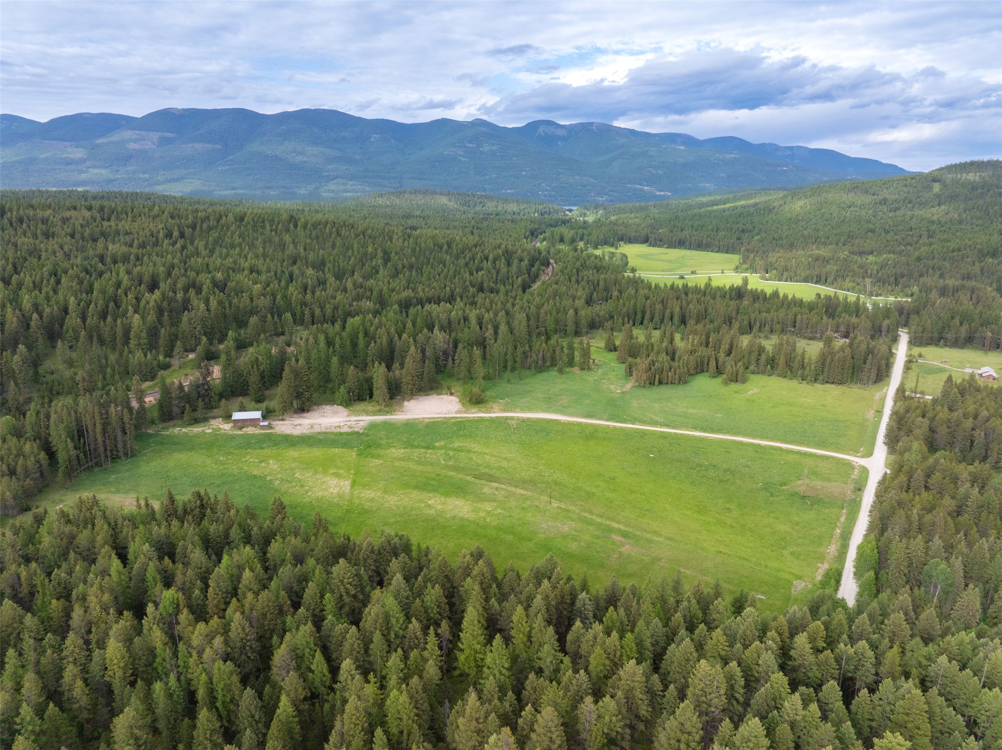 340 Tamarack Creek Road Property Photo 17