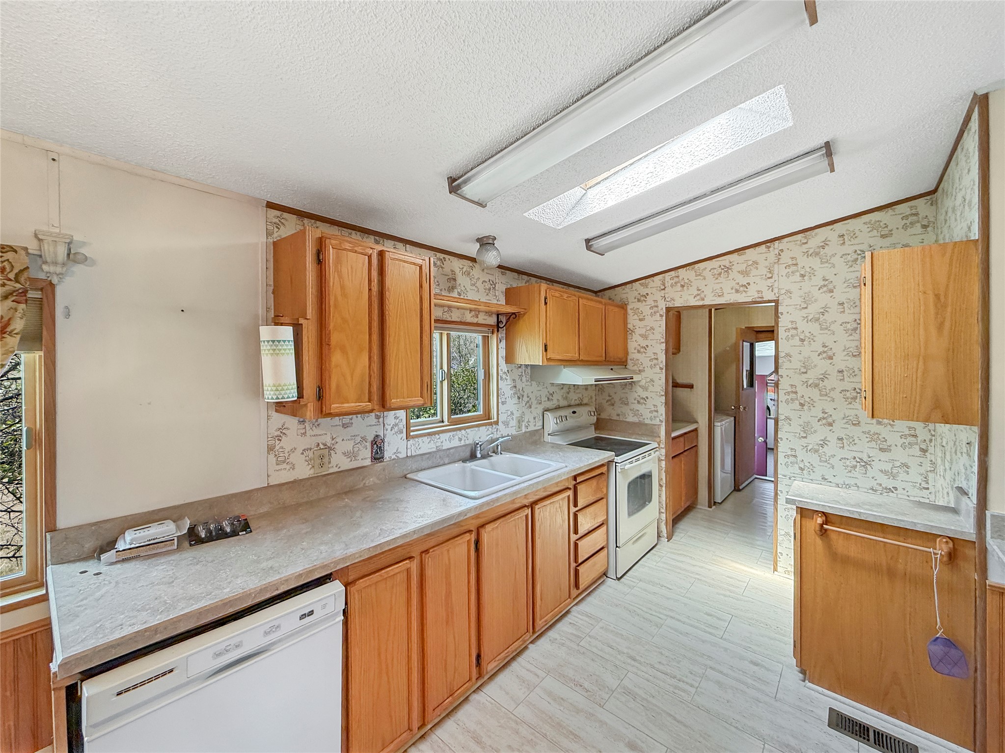 65 Tobacco Root Road Property Photo 9