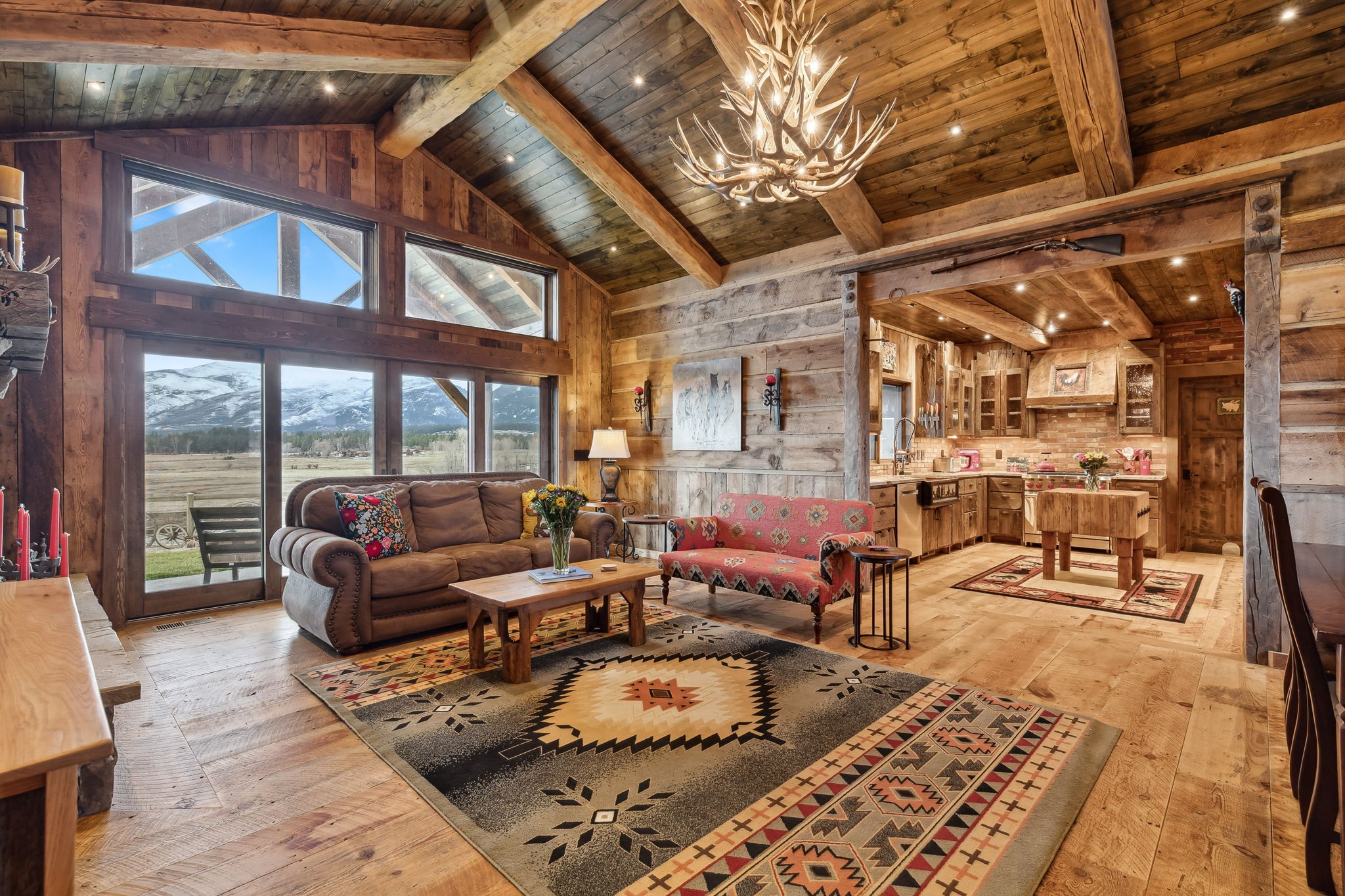 250 Crested Butte Way Property Photo 1