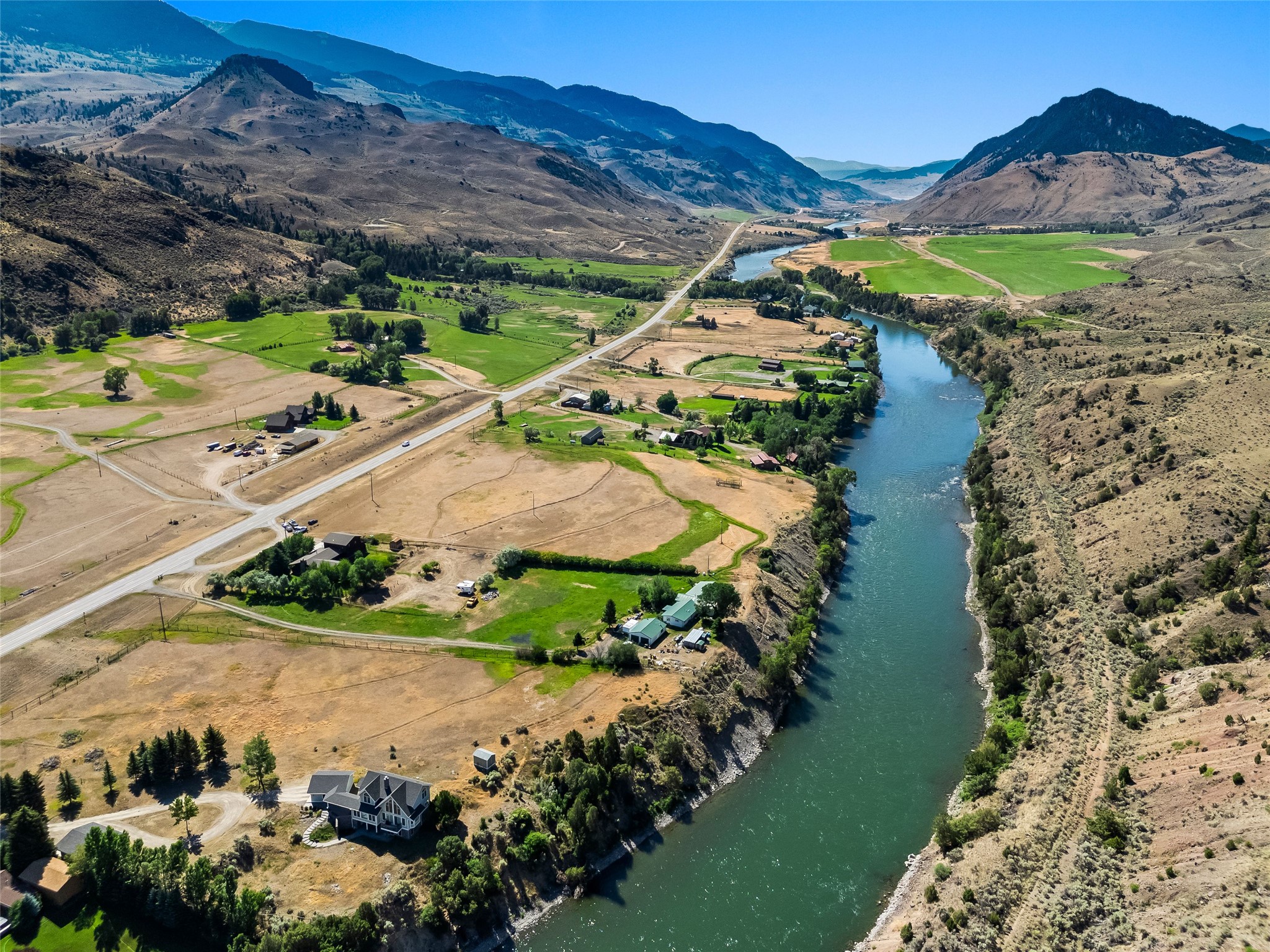 1065 Us Highway 89 S Property Photo 1