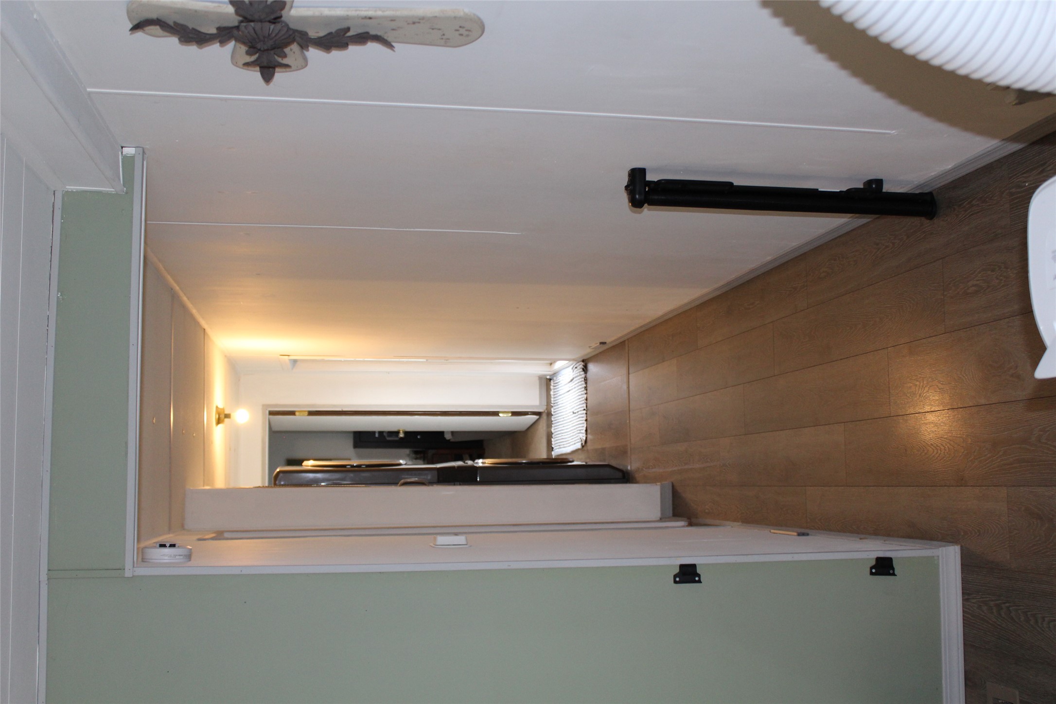 1045 Conrad Drive 82 Property Photo 8