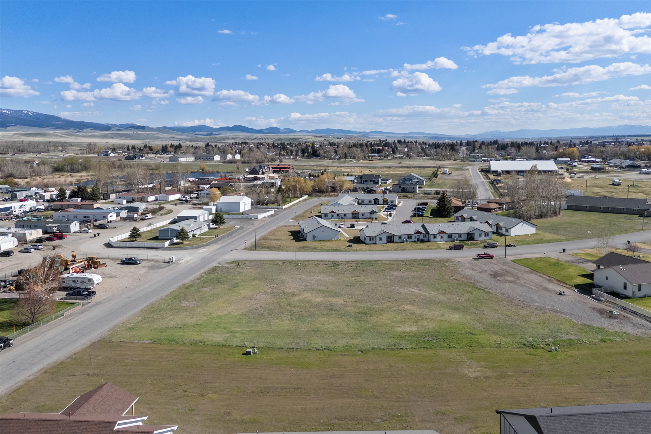 1011 Tumbleweed Lane Property Photo 8
