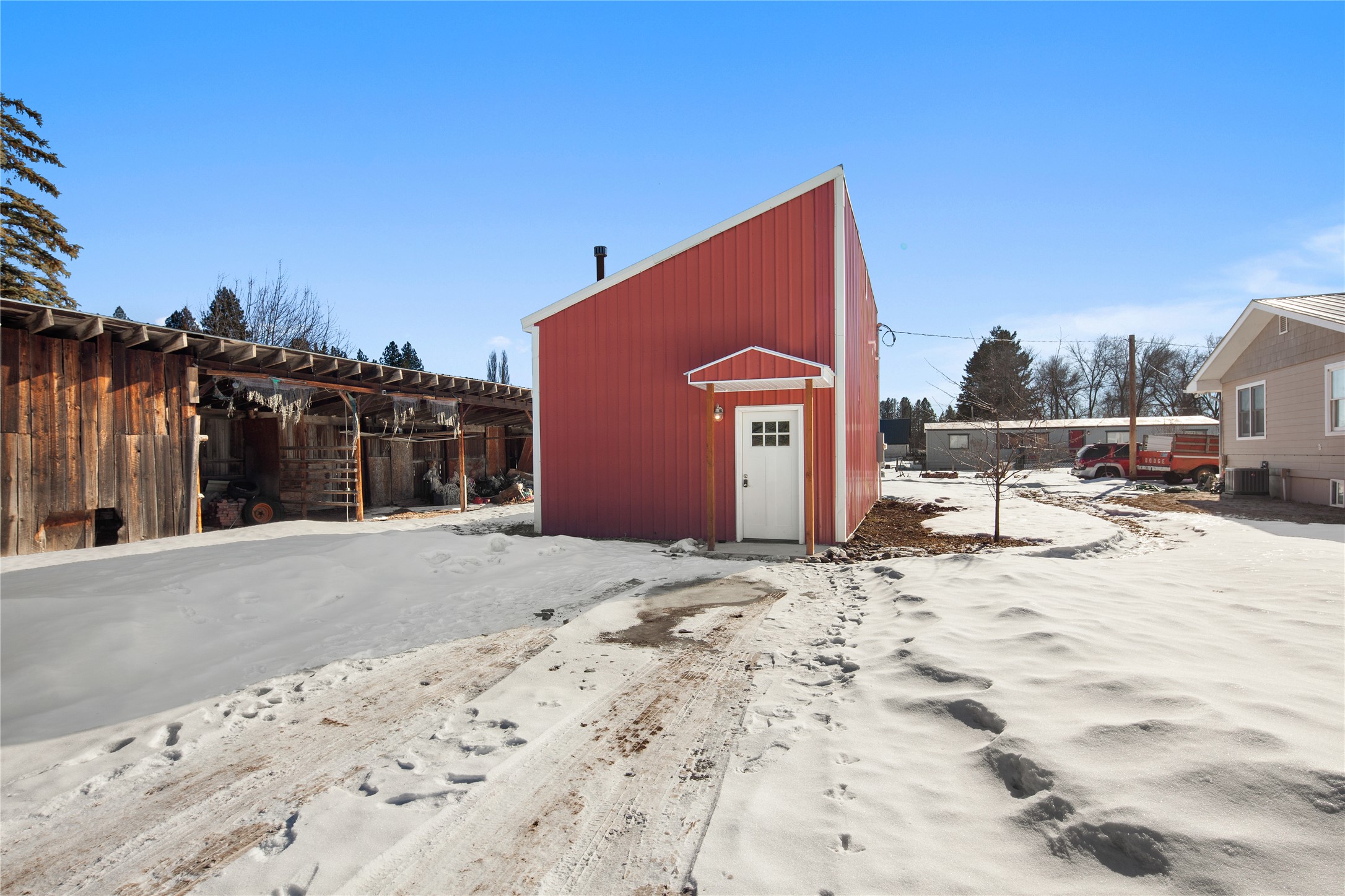 151 Toftum Lane Property Photo 6