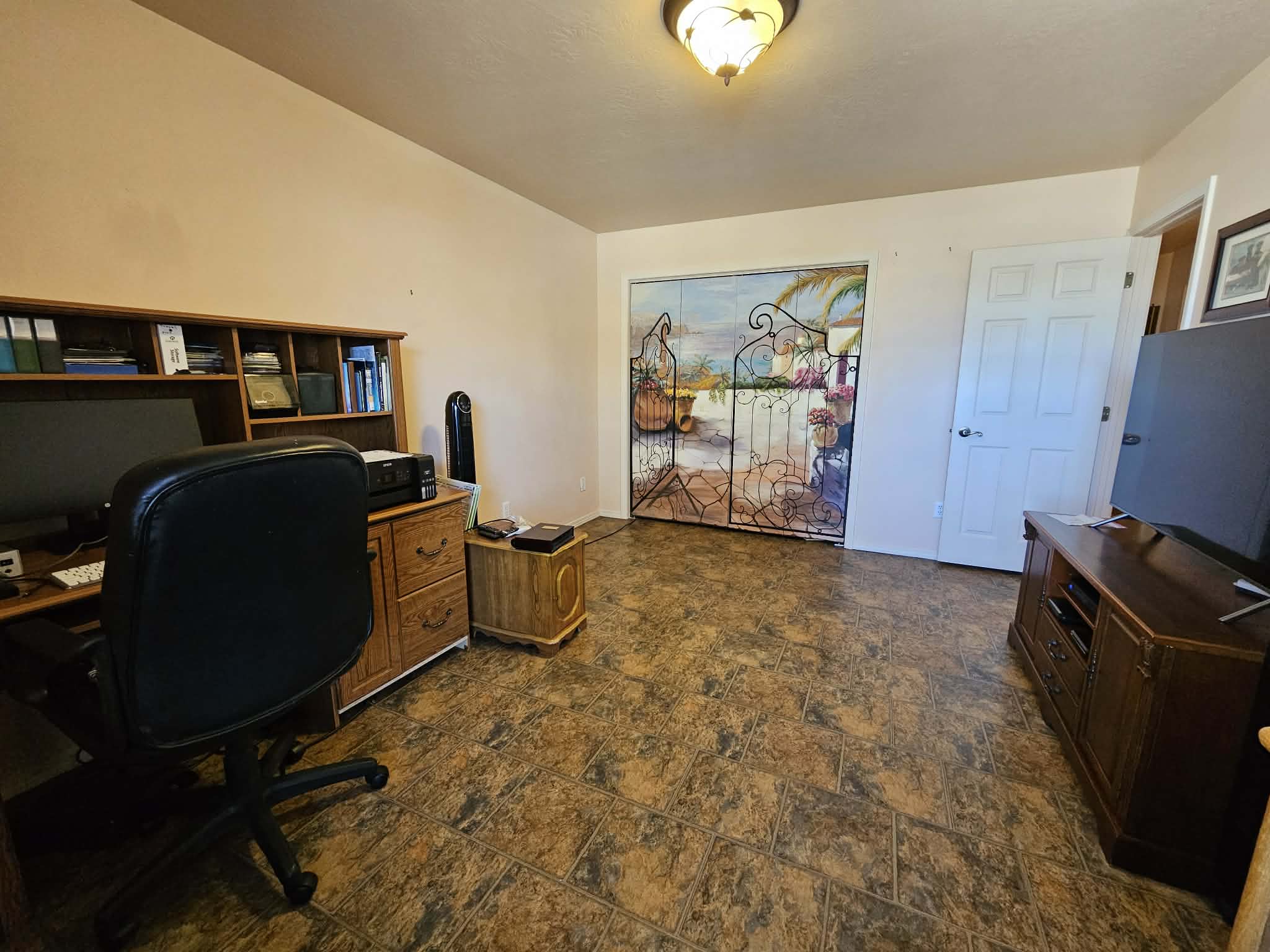 116 Alberta Court Property Photo 12