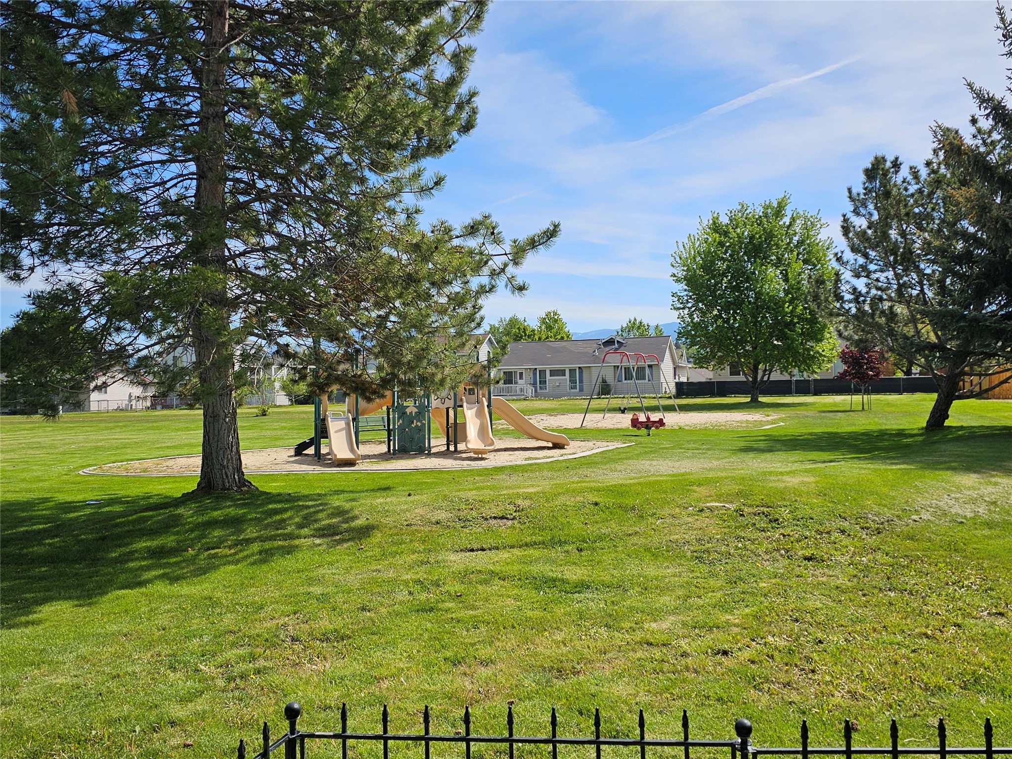 116 Alberta Court Property Photo 21