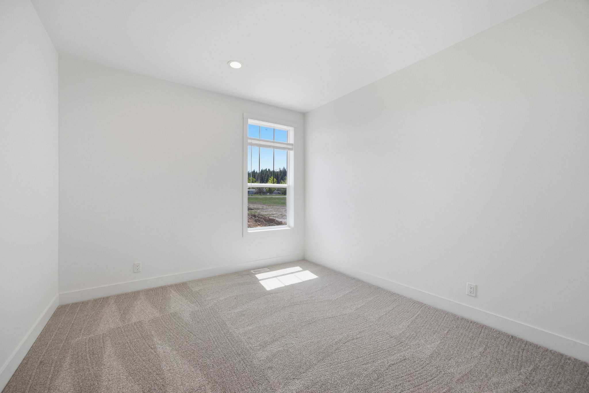 110 Nicholson Way Property Photo 30