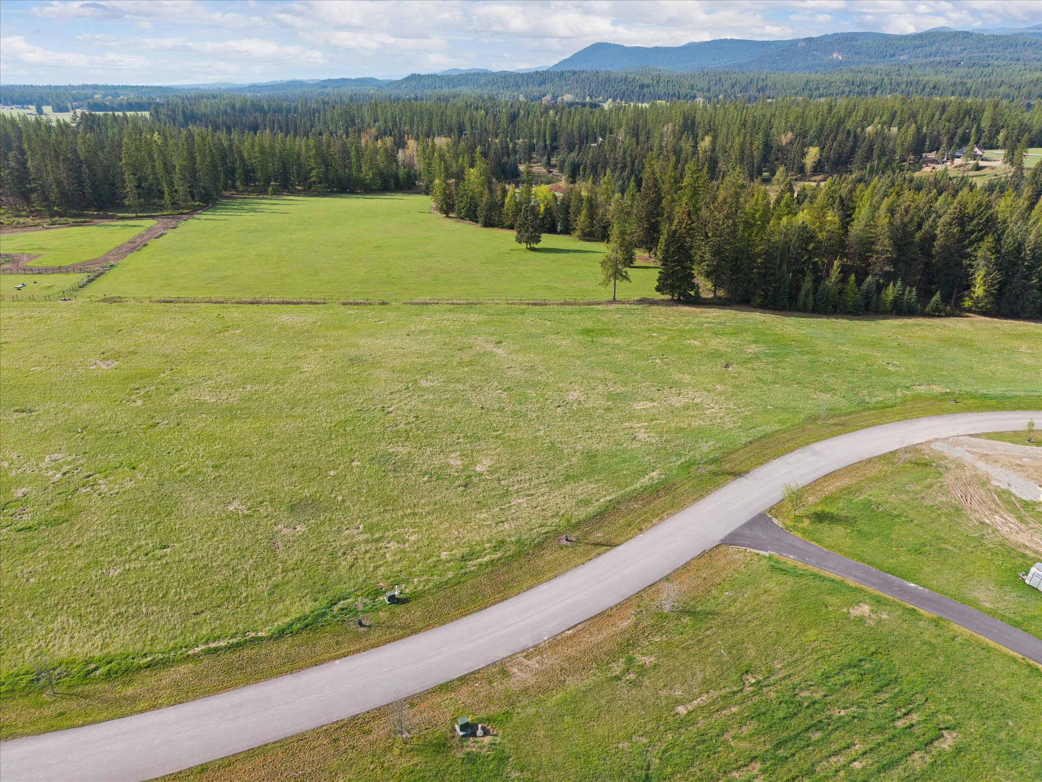 196 River Ranch Road Property Photo 9