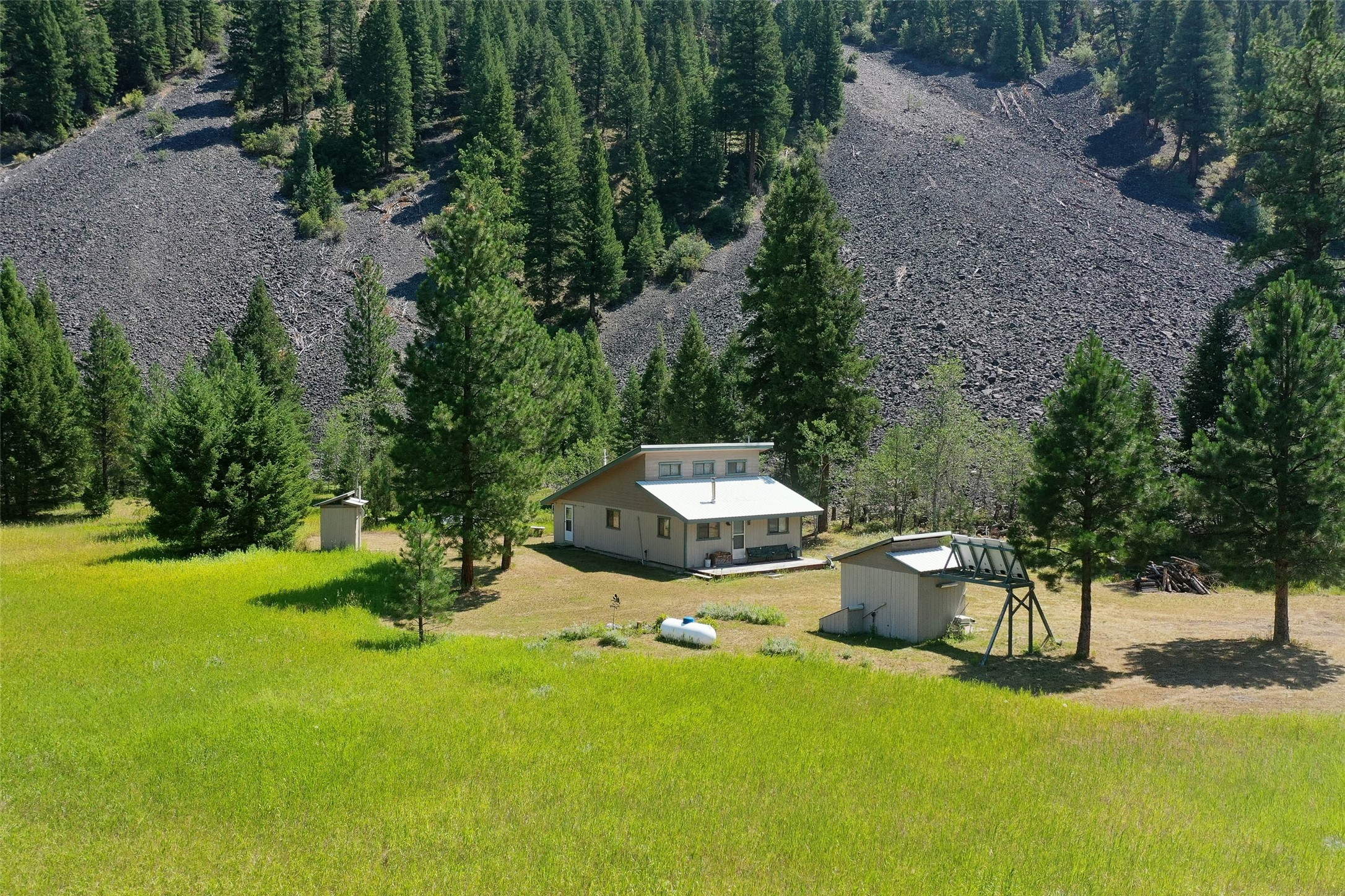 60 Idle Hour Way Property Photo 3