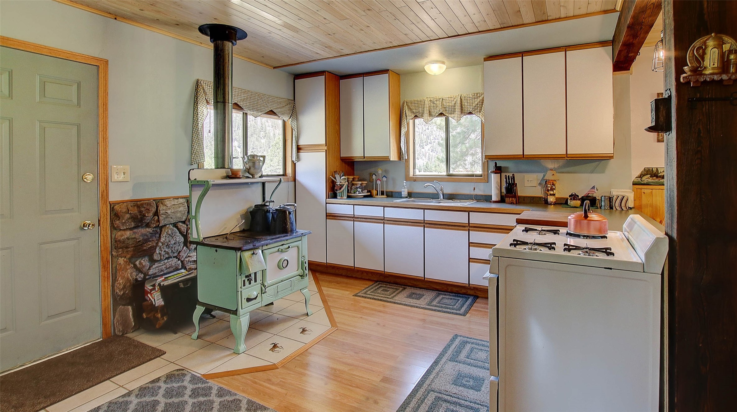 60 Idle Hour Way Property Photo 10