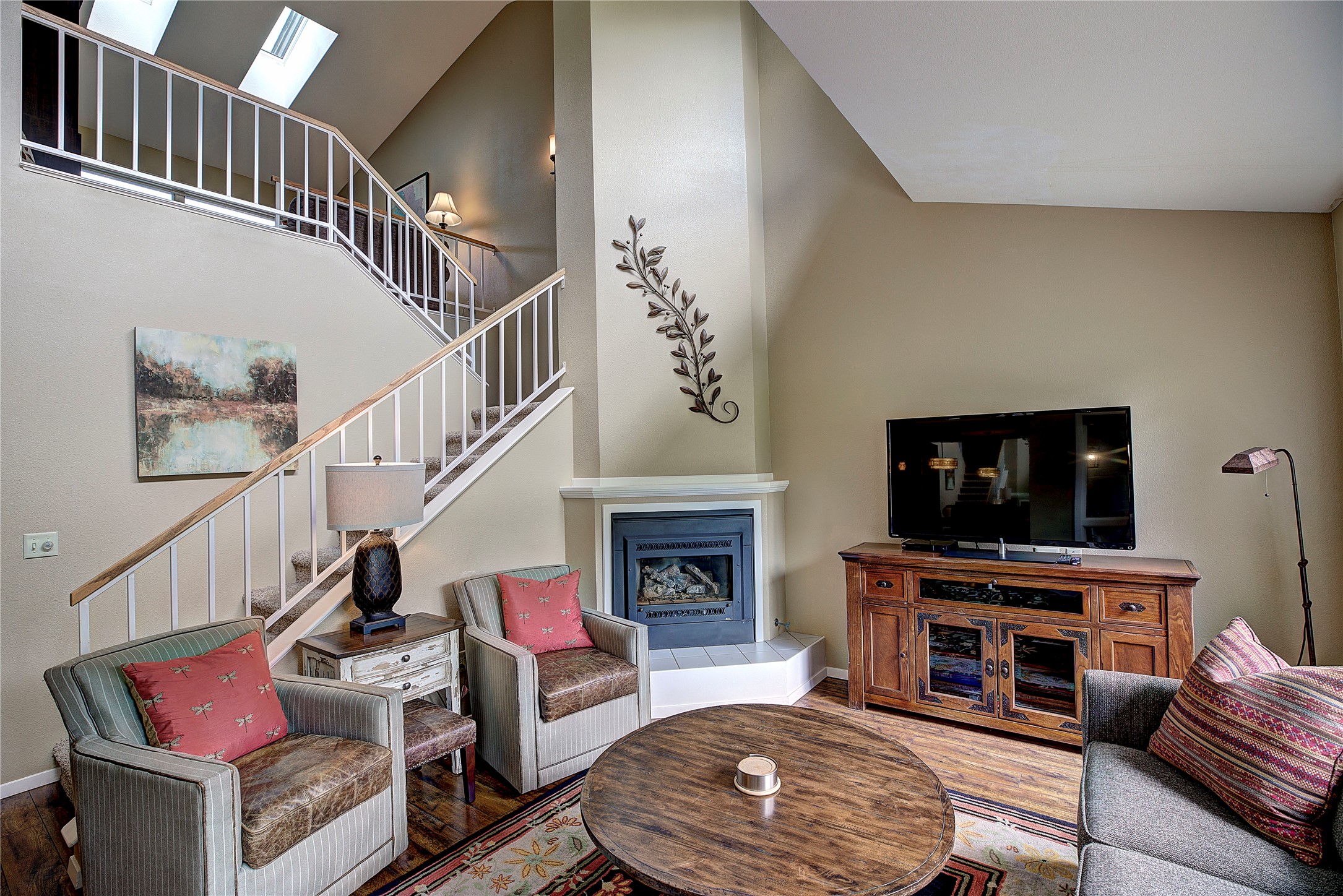 695 Saint Andrews Drive Property Photo 1