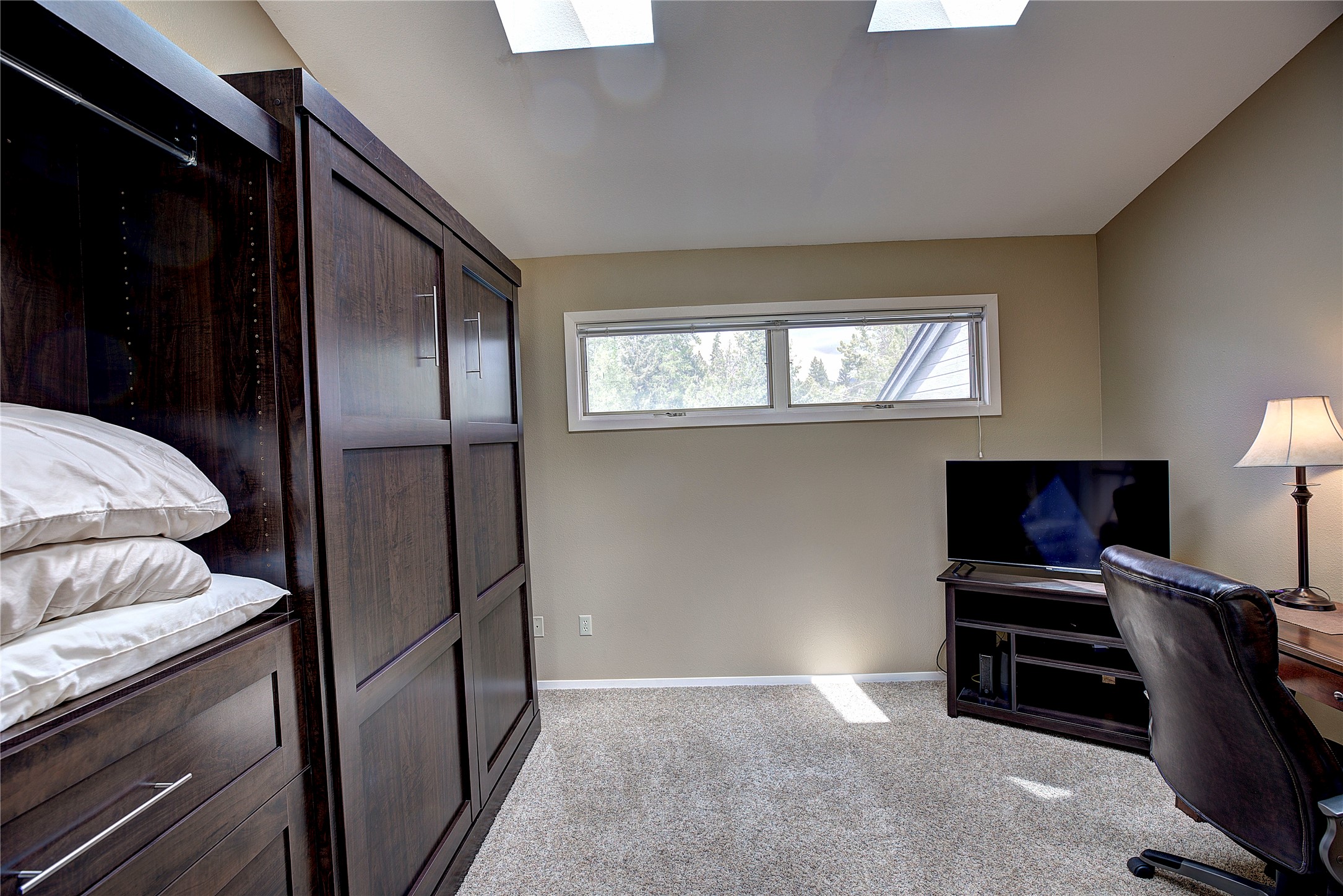 695 Saint Andrews Drive Property Photo 20