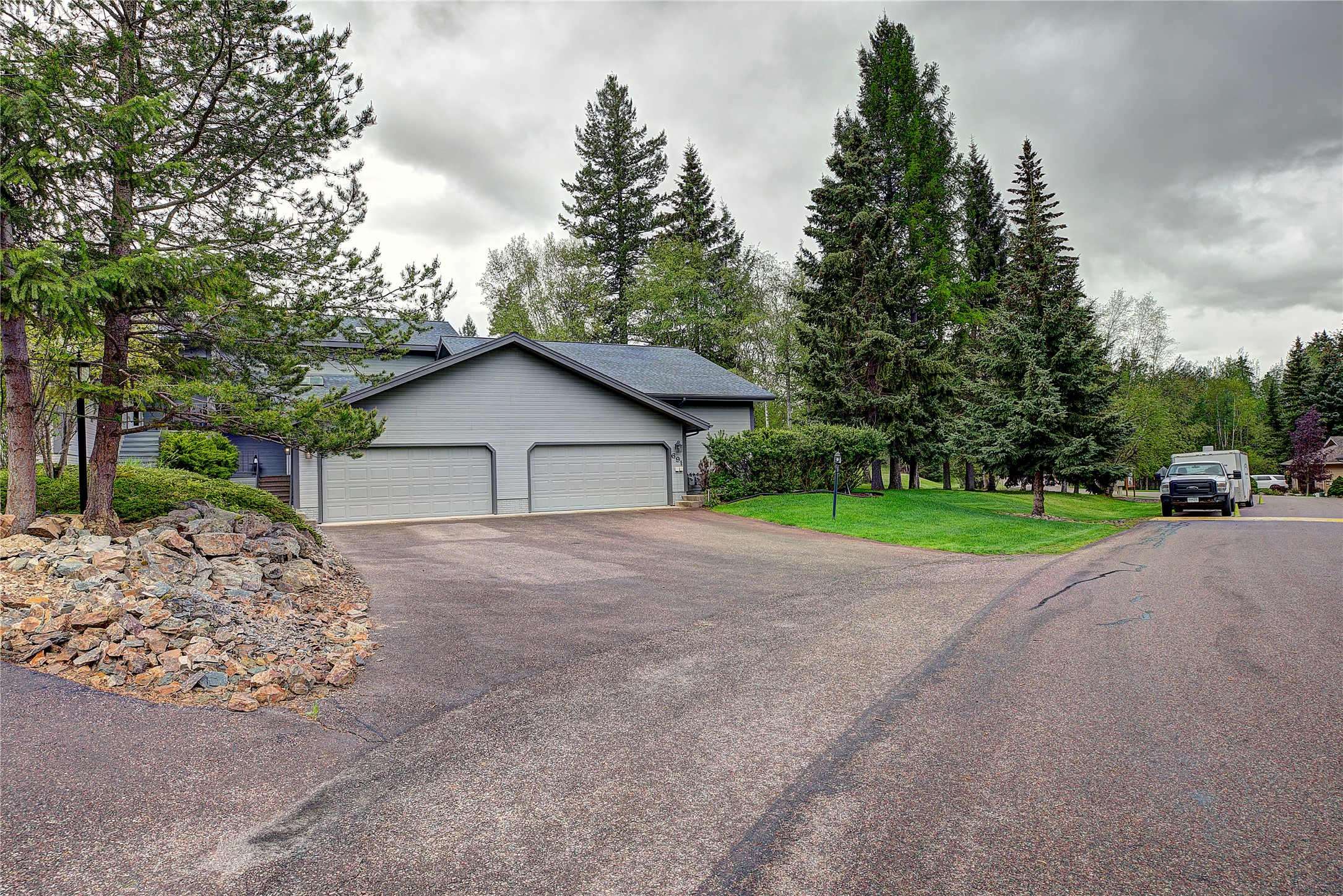 695 Saint Andrews Drive Property Photo 37