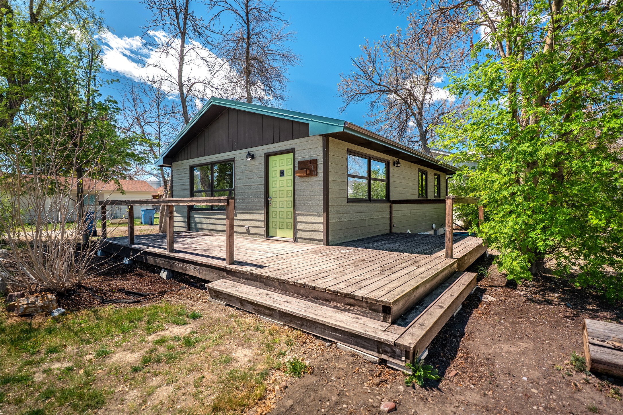 110 4th Street N Property Photo 1