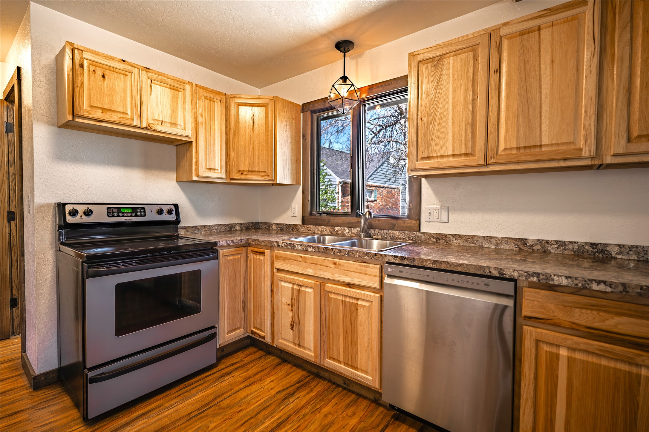 110 4th Street N Property Photo 11