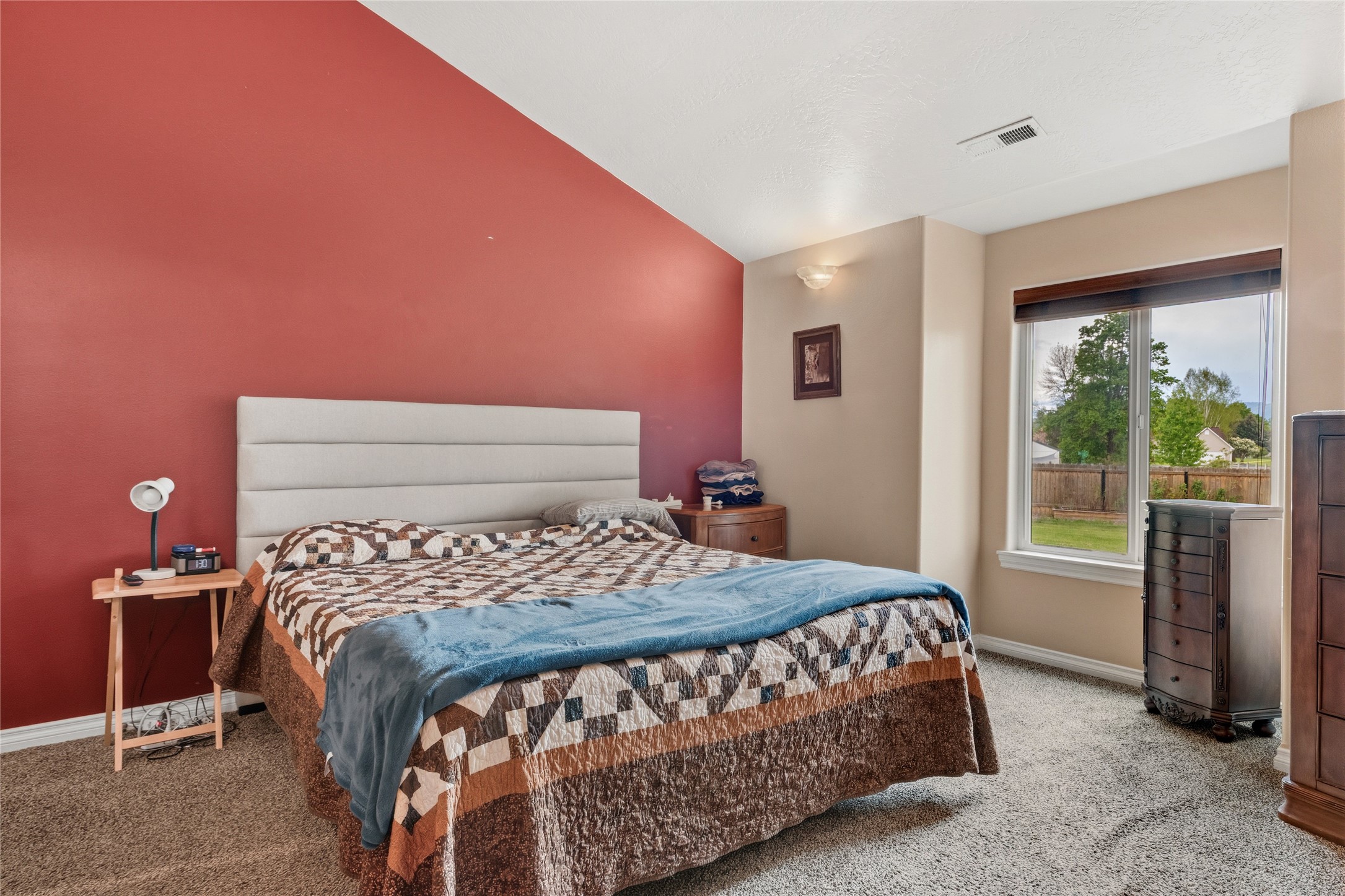 1582 Douglas Drive Property Photo 14