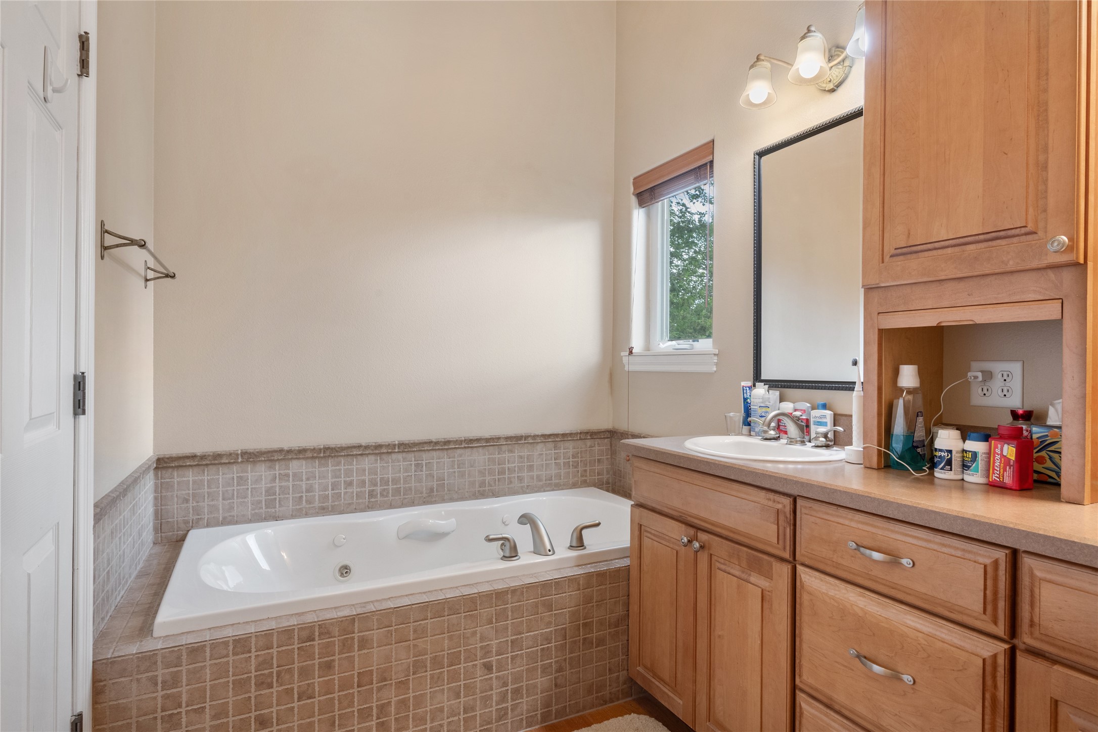 1582 Douglas Drive Property Photo 17