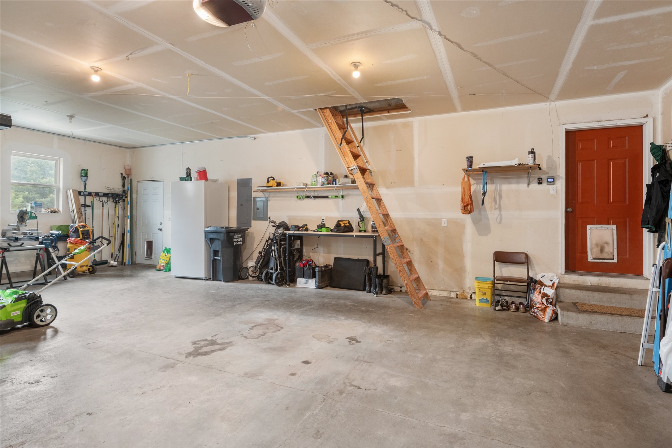 1582 Douglas Drive Property Photo 25