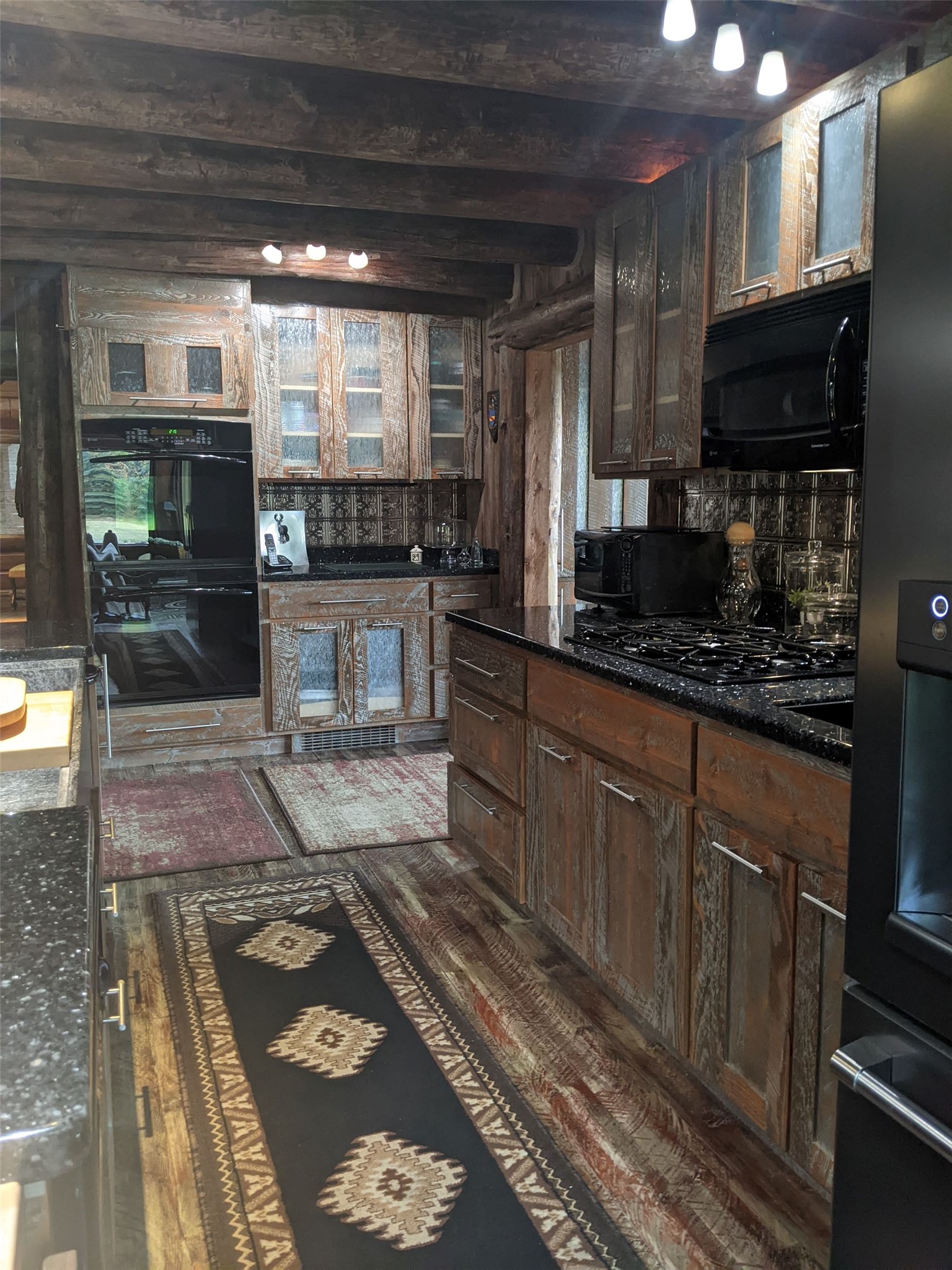 70 Mountain Road Property Photo 32
