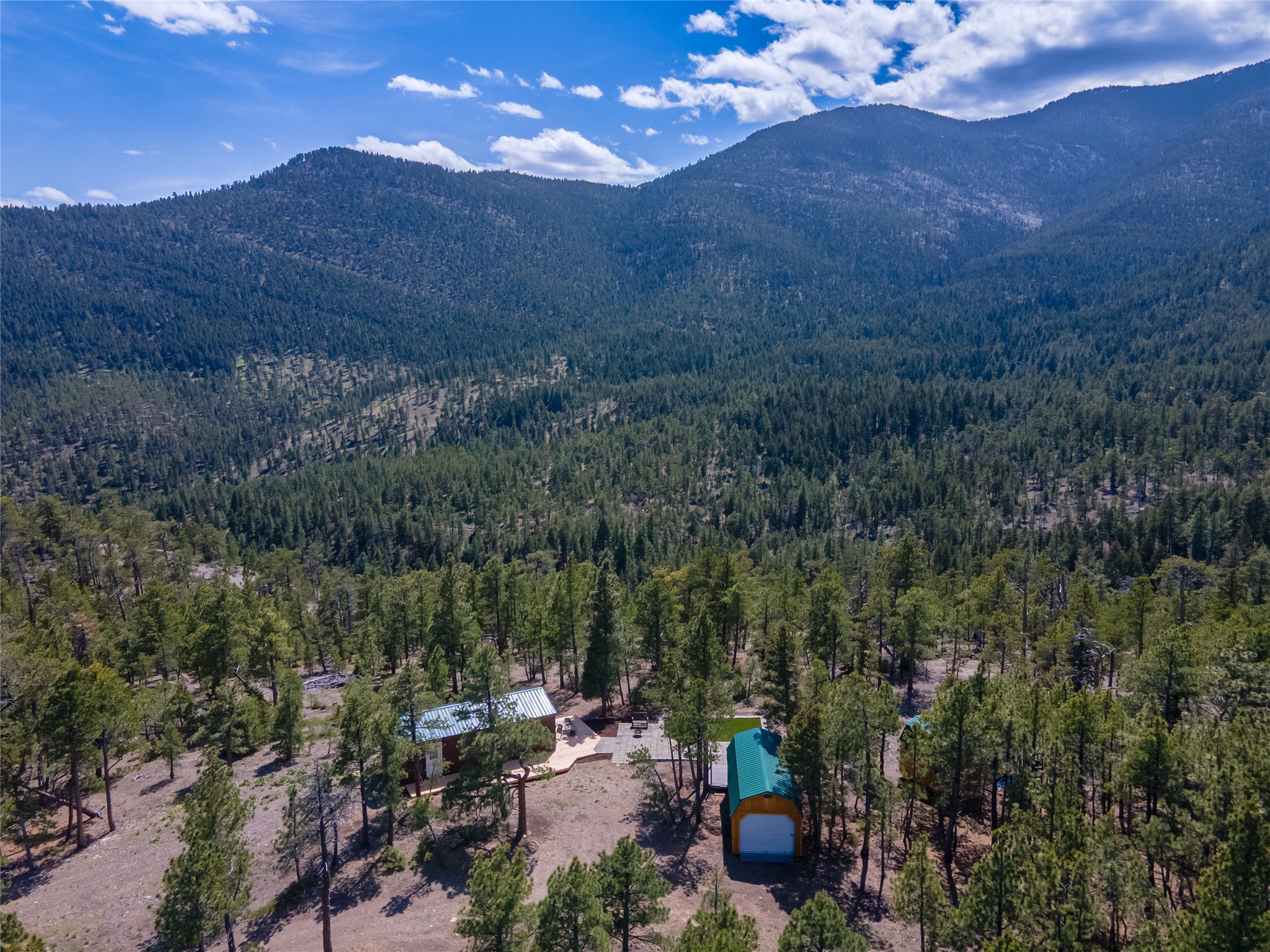 1300 Rogers Creek Road Property Photo 6