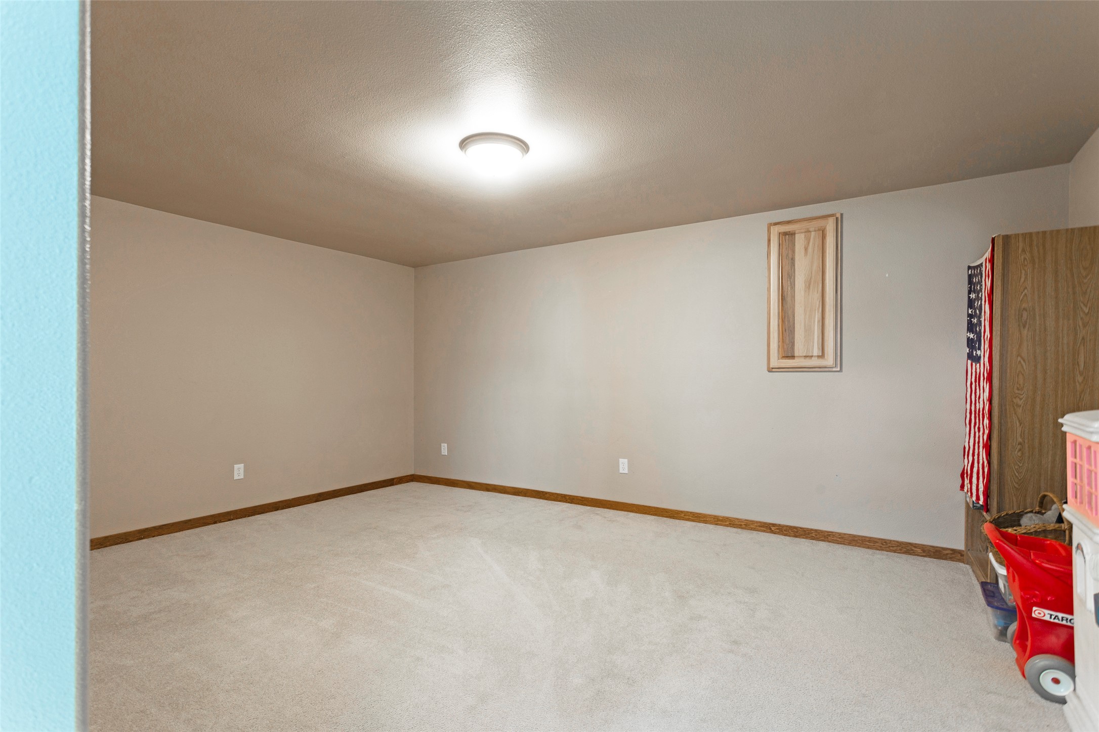 1741 Sutherland Lane Property Photo 17