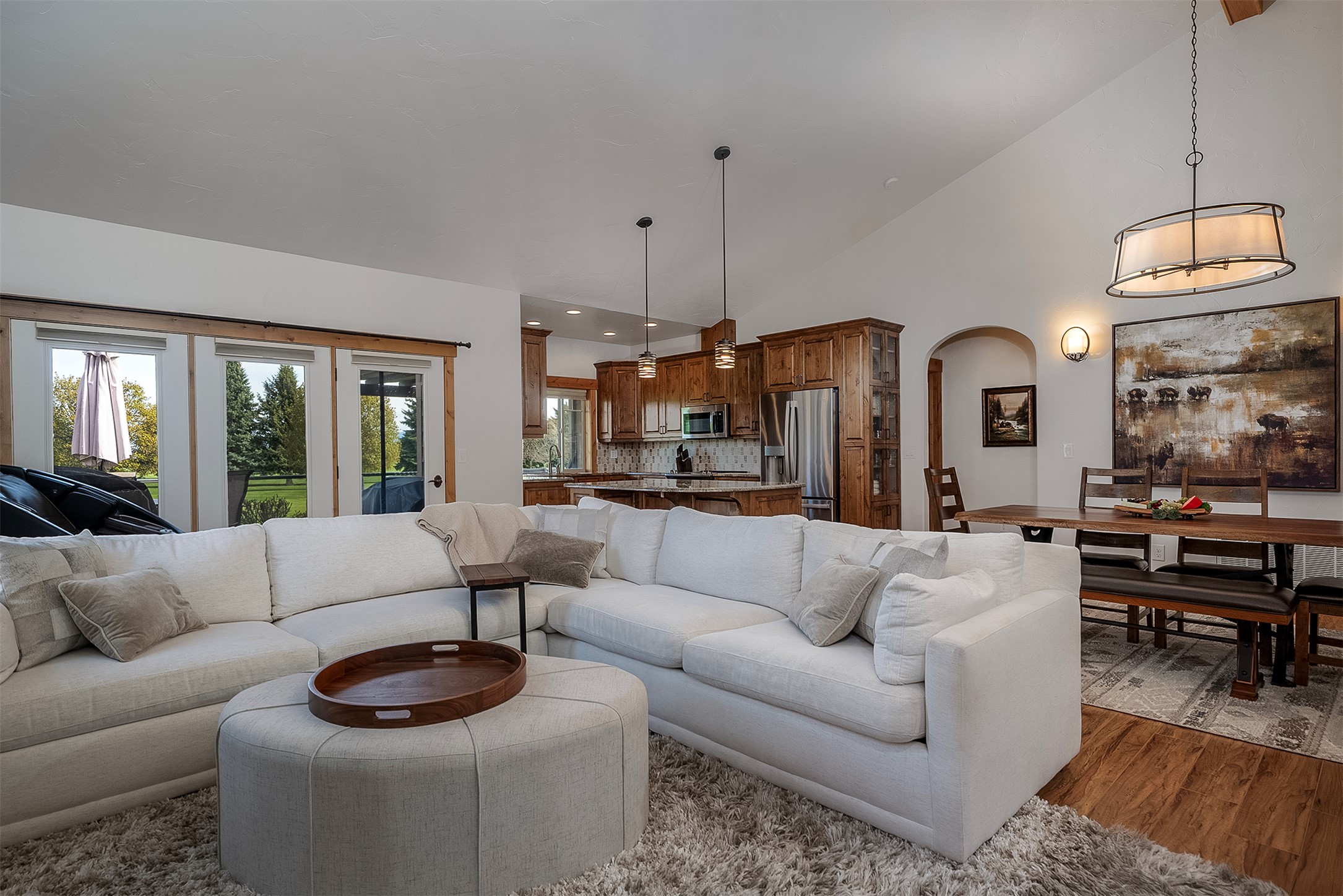 407 White Fox Run Property Photo 10
