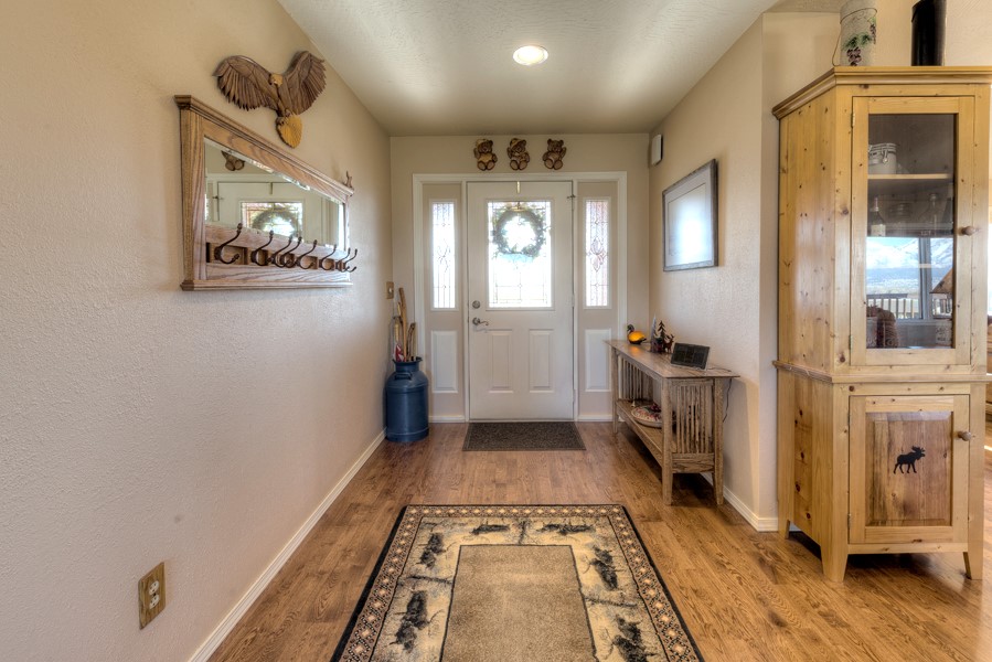 675 Warbler Lane Property Photo 16