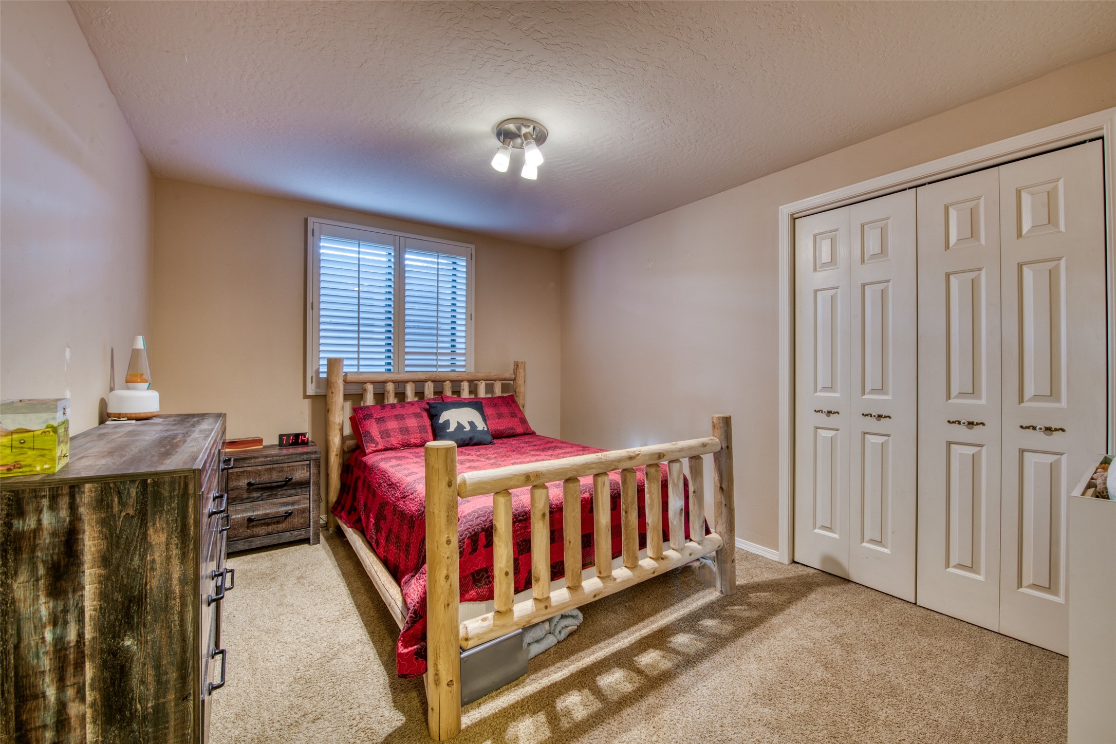 675 Warbler Lane Property Photo 47