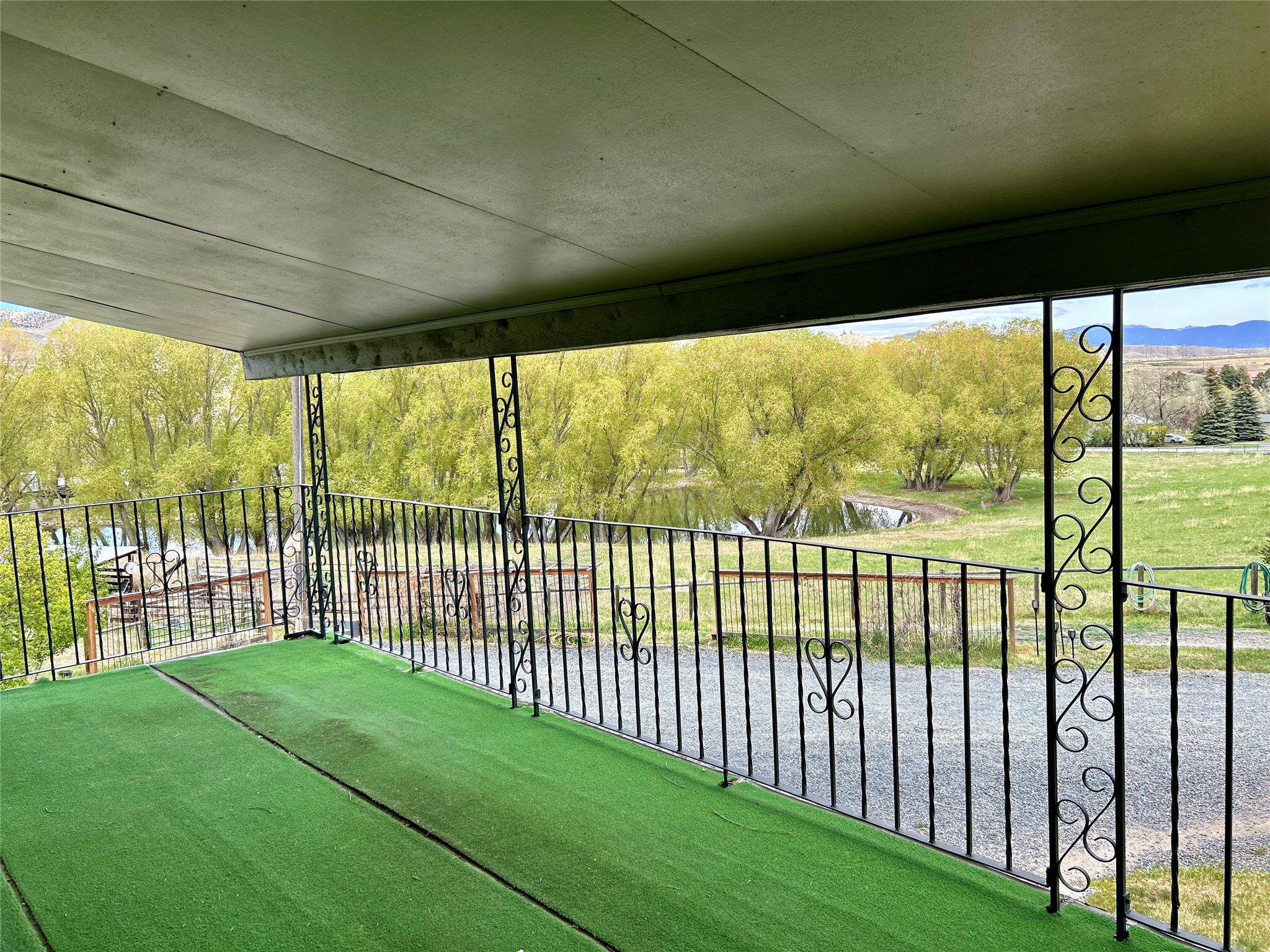 30070762 Property Photo 37
