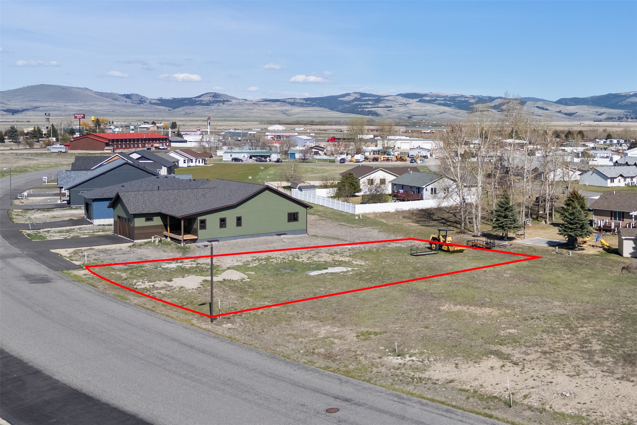 802 Sagebrush Lane Property Photo 1
