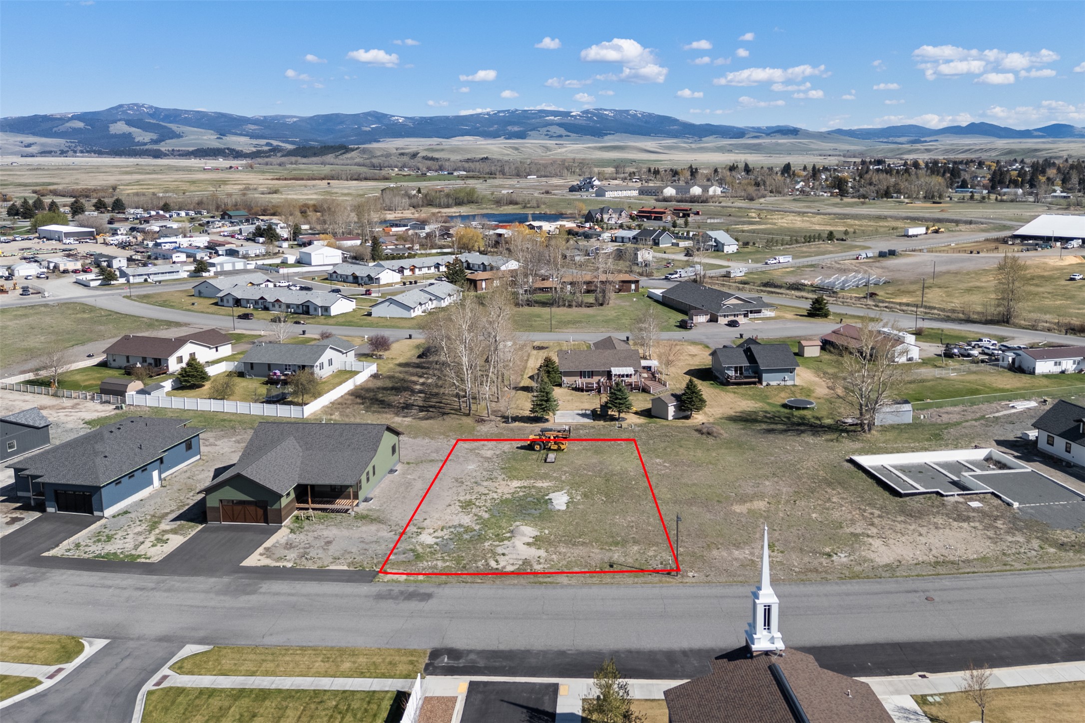 802 Sagebrush Lane Property Photo 3