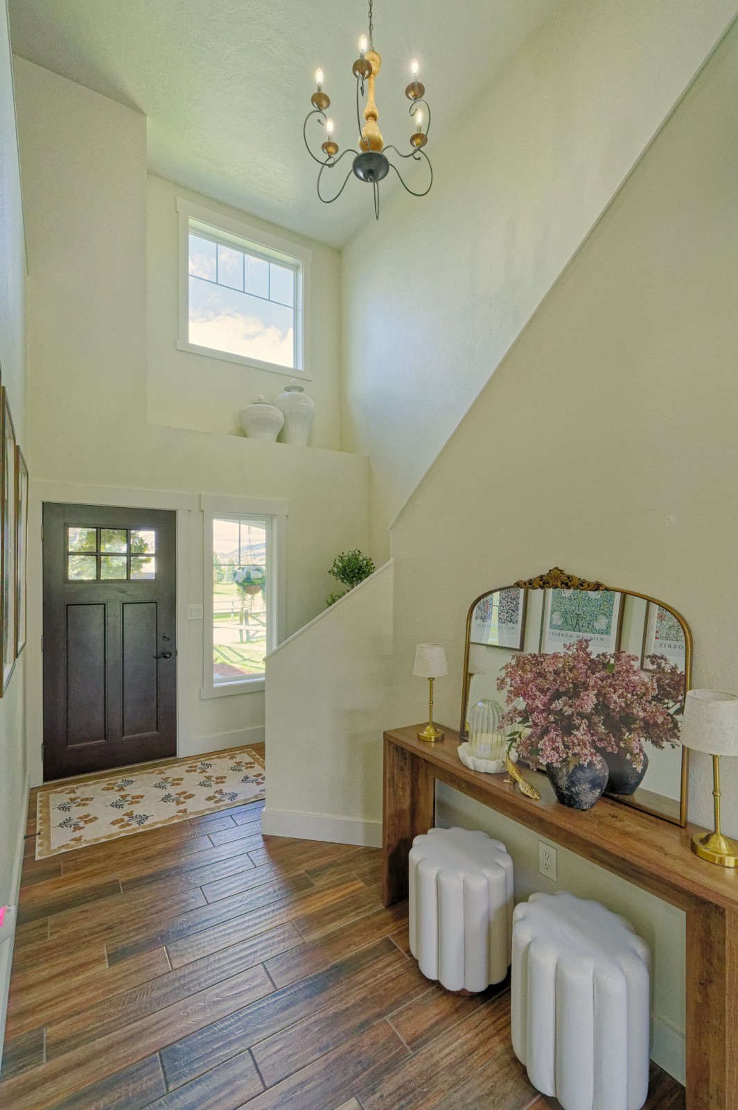 88 Caspian Lane Property Photo 4