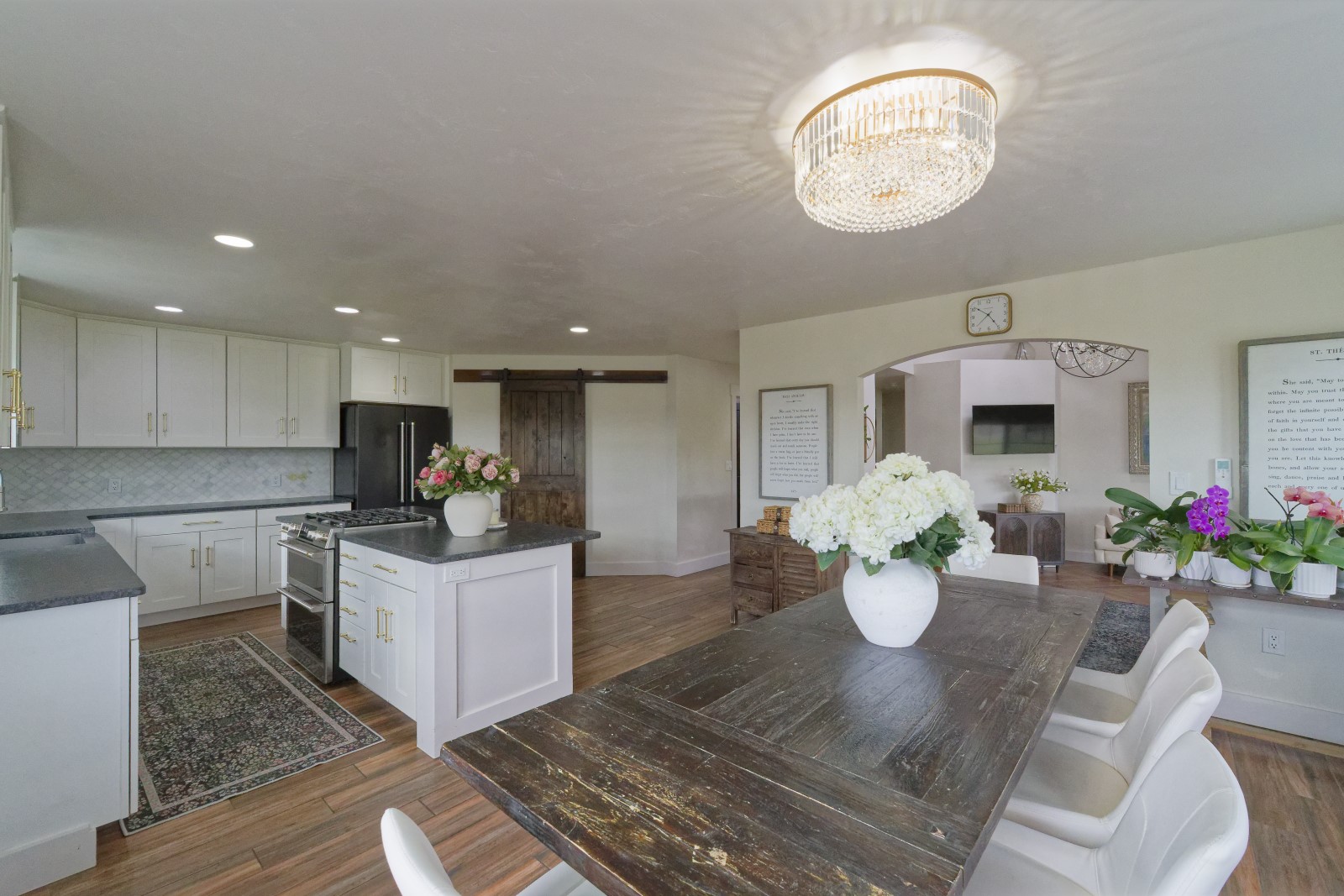 88 Caspian Lane Property Photo 15