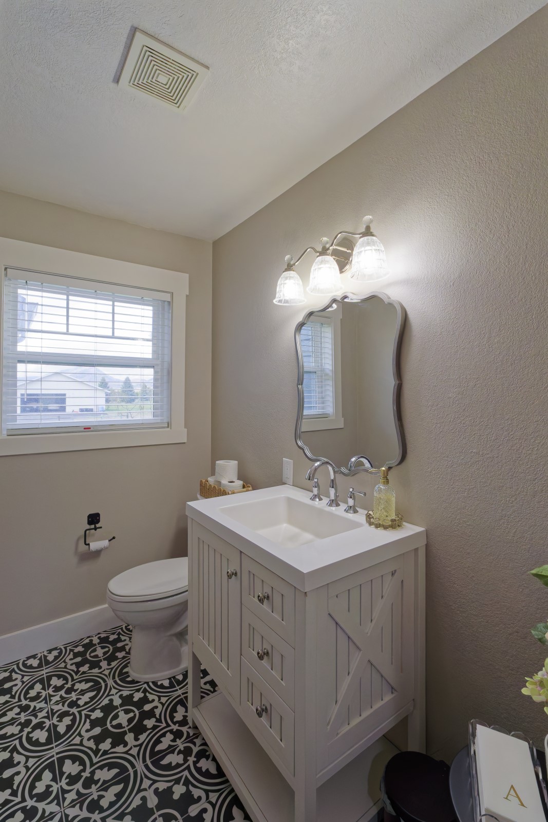 88 Caspian Lane Property Photo 16