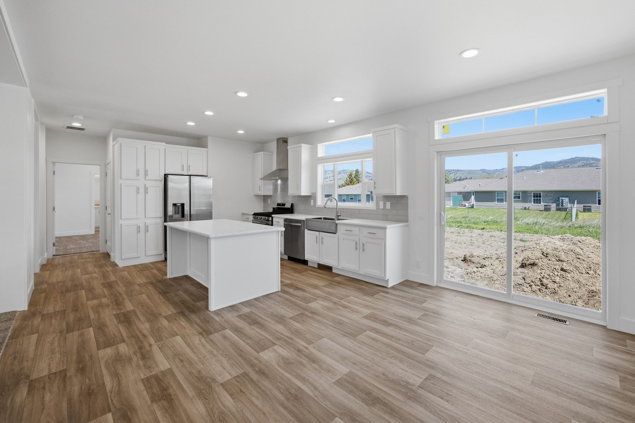 131 Nicholson Way Property Photo 16