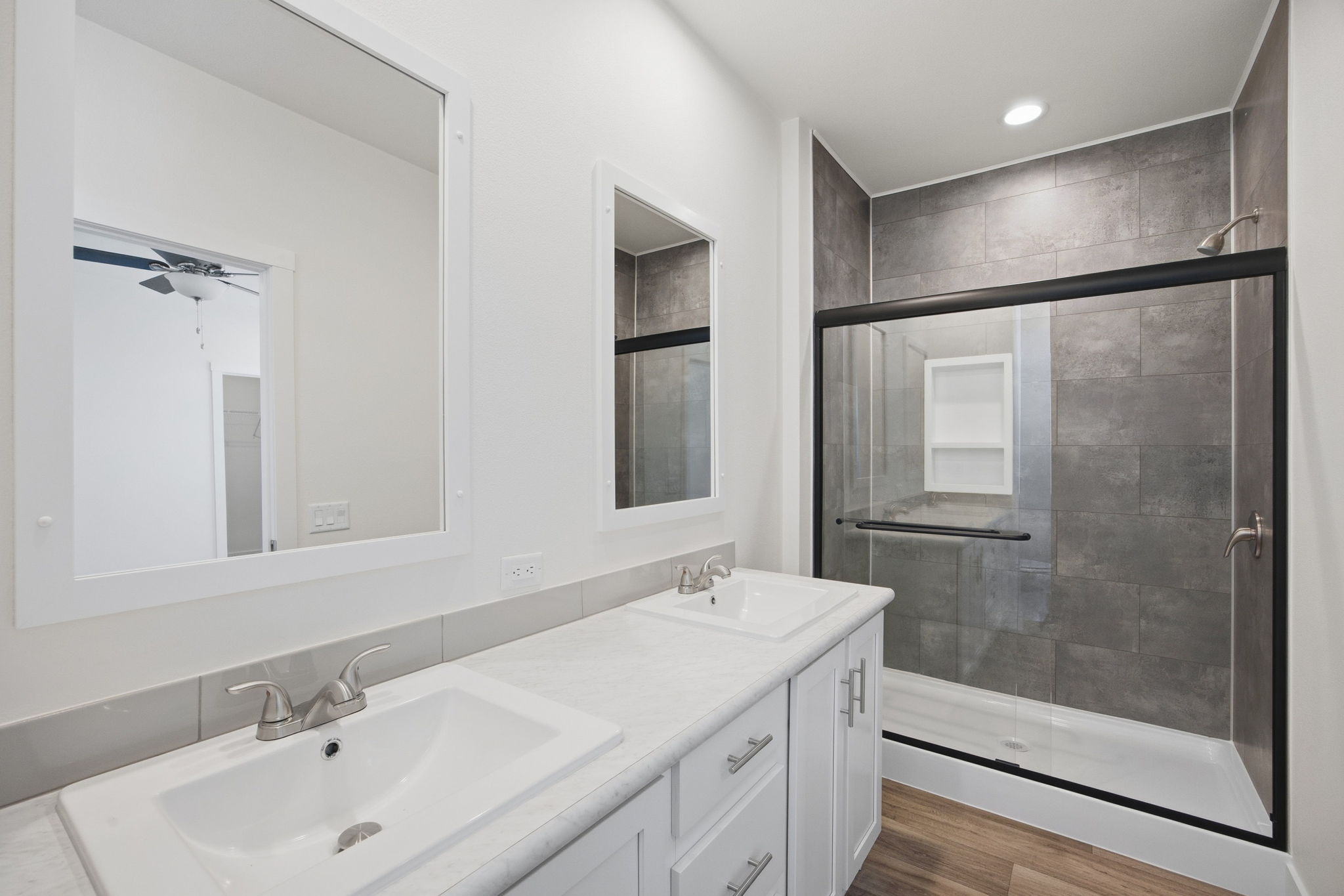 131 Nicholson Way Property Photo 26