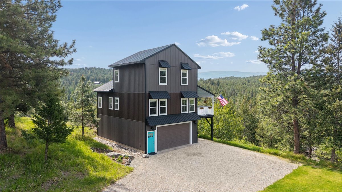 270 Eagles Nest Drive Property Photo 3