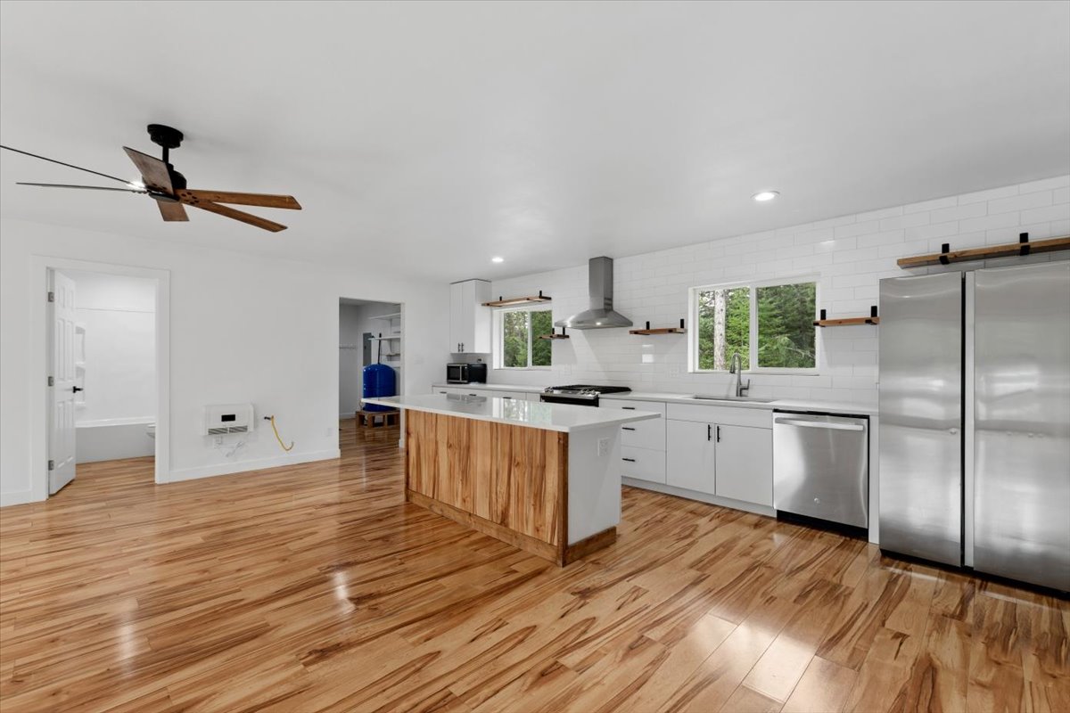 352 Whitetail Meadow Road Property Photo 6